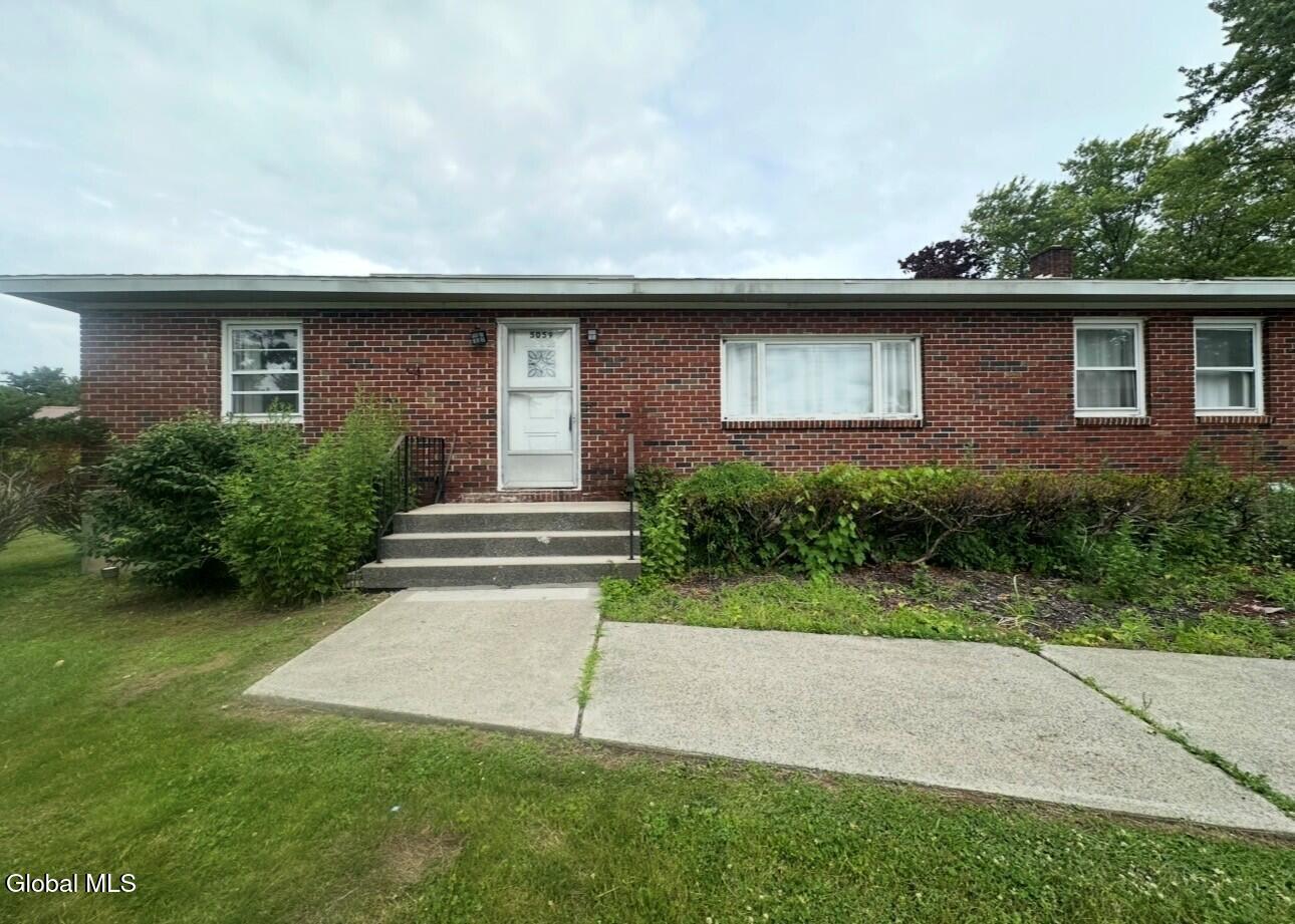 5059 Western Turnpike, 1 — photo