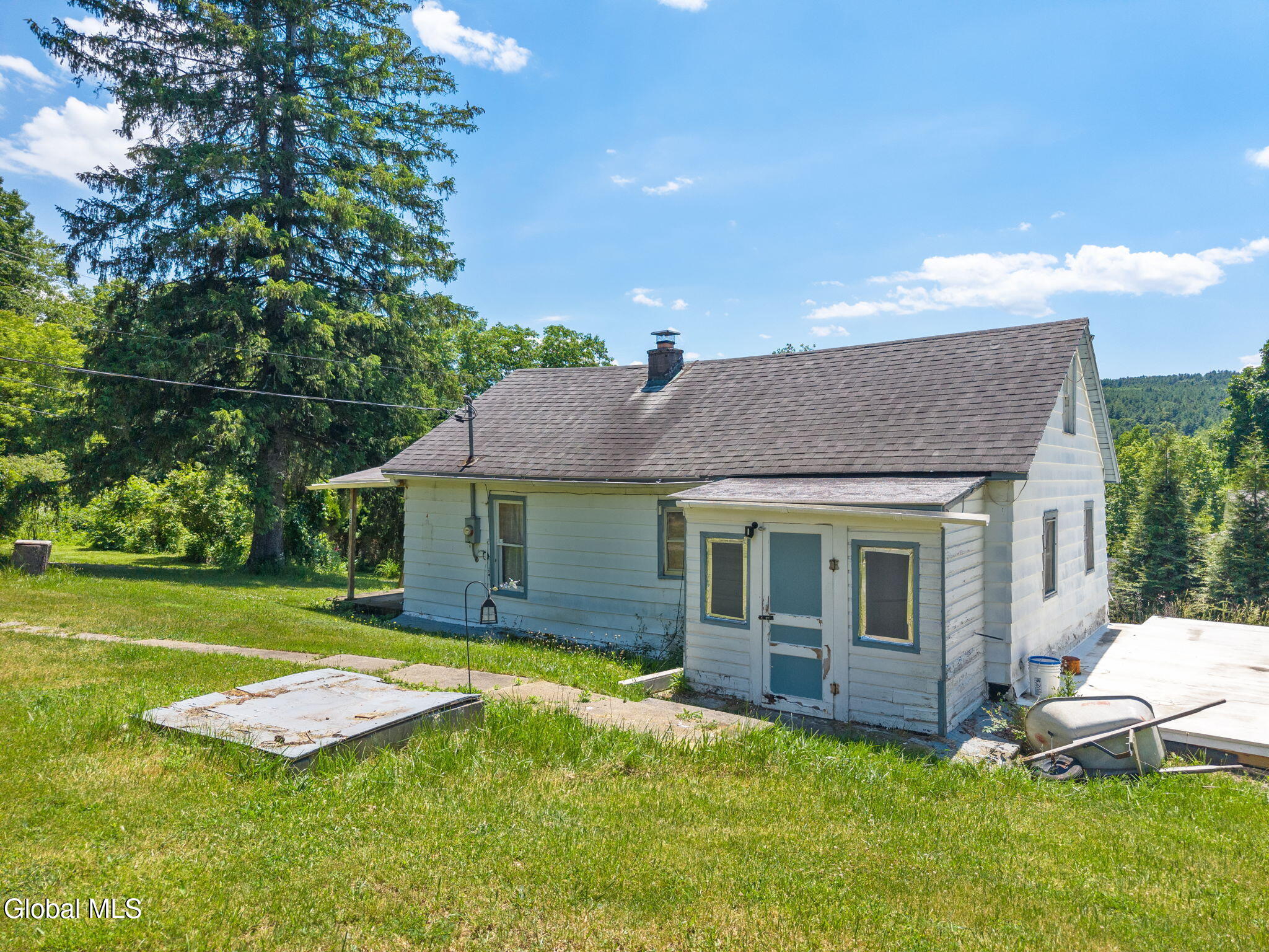 114 Homer Zeh Lane — photo