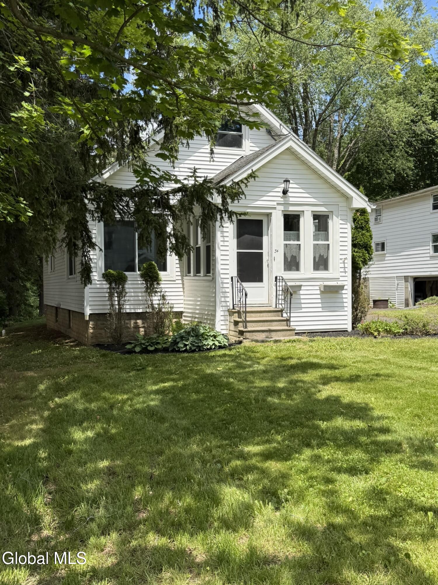 34 Hamilton Street — photo