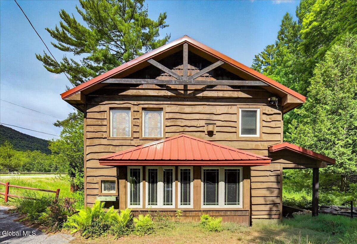 3915 Blue Ridge Road — photo