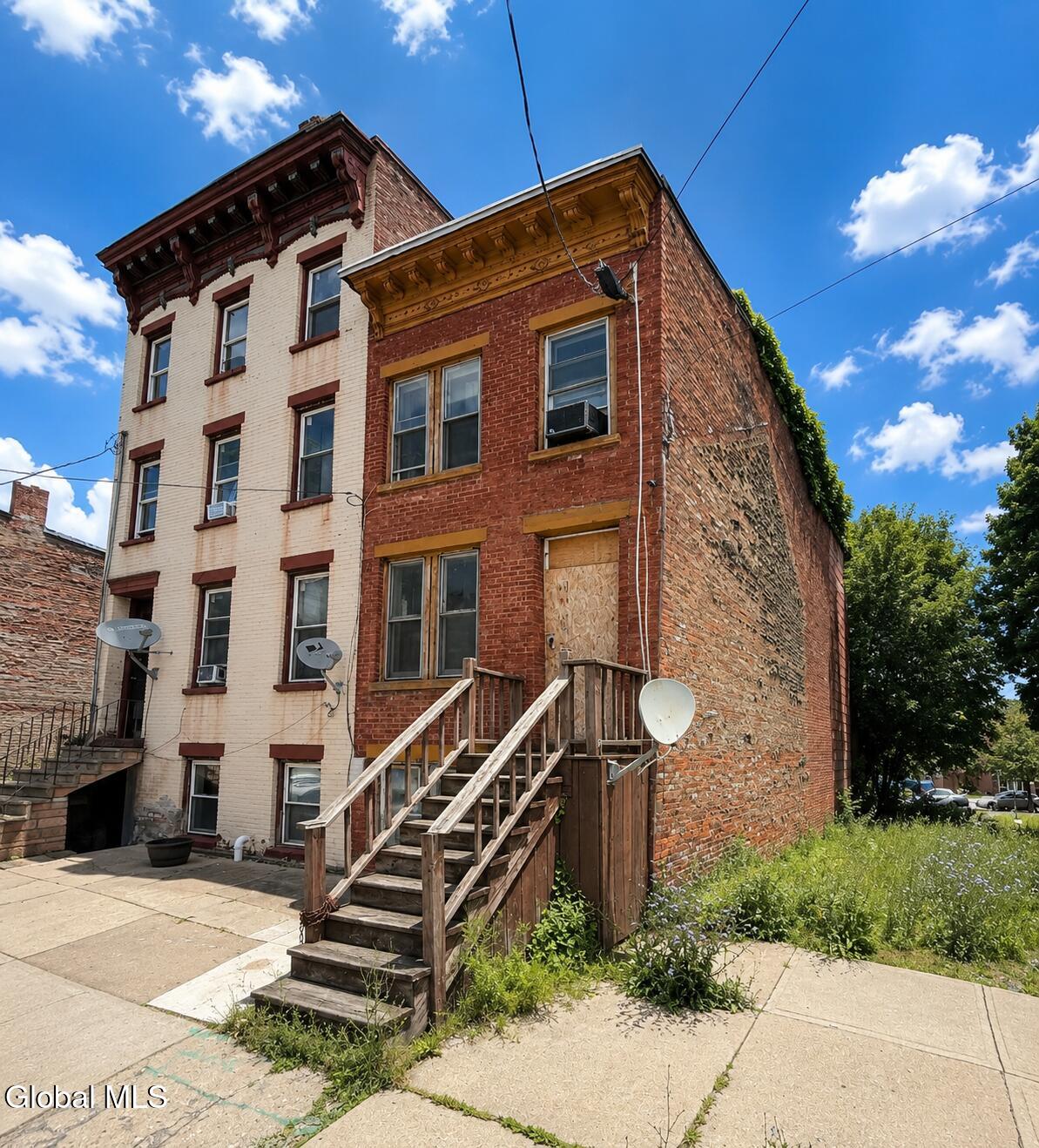 54 Clinton Street — photo