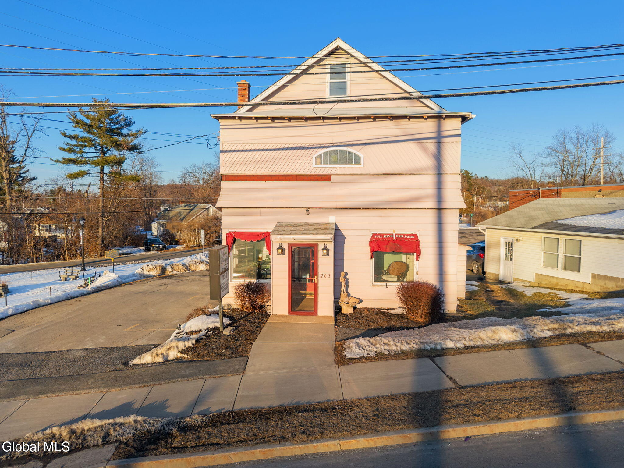 203 Columbia Turnpike — photo