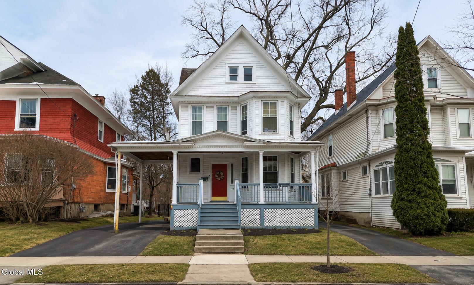 308 Quail Street — photo