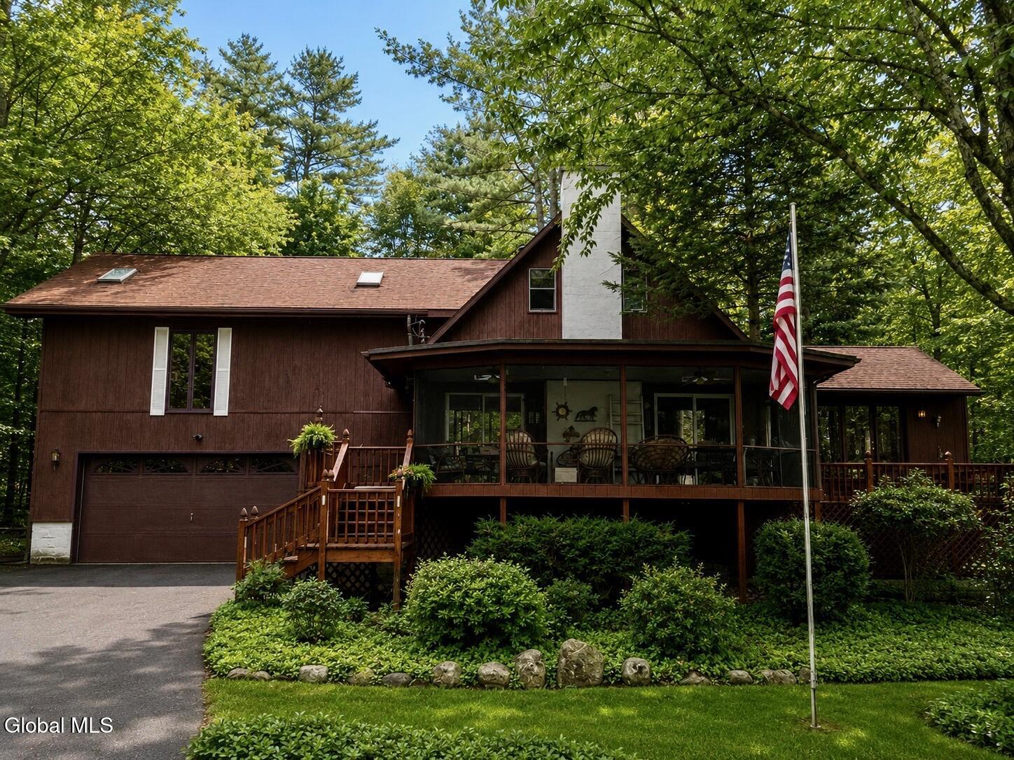 44 Brant Lake Estates Road — photo