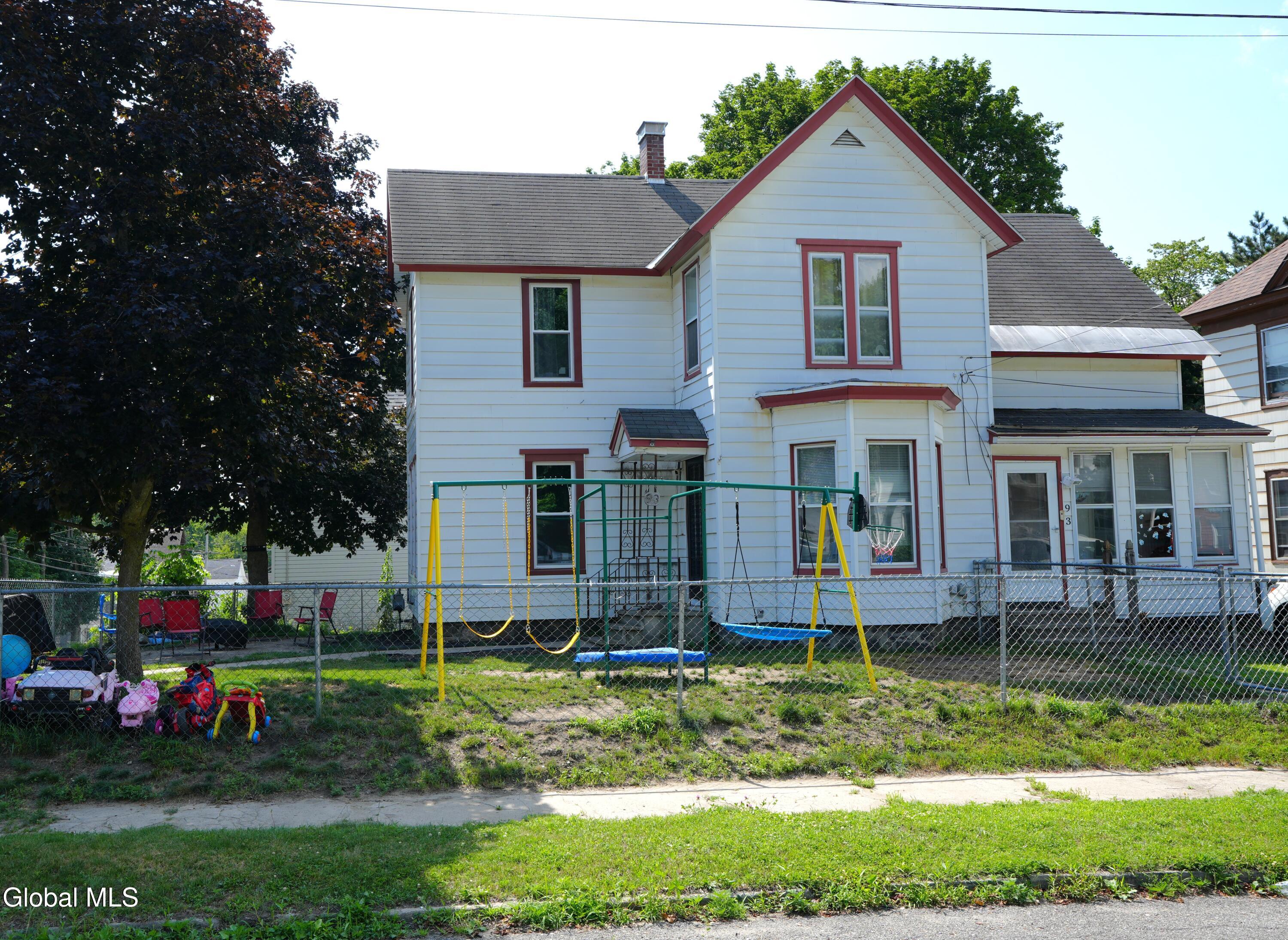 93 Forest Street — photo