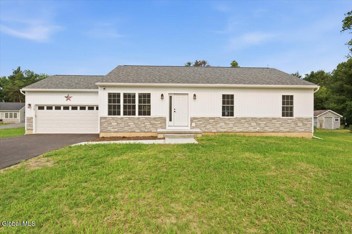 1707 Champagne Drive — photo