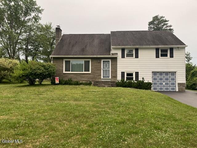 10 Maybrook Drive — photo