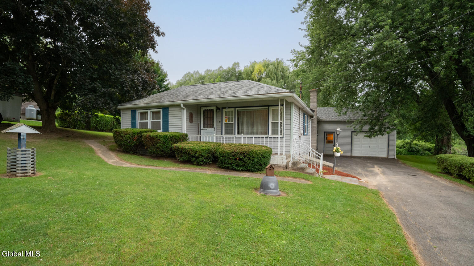 457 Sharptown Road — photo