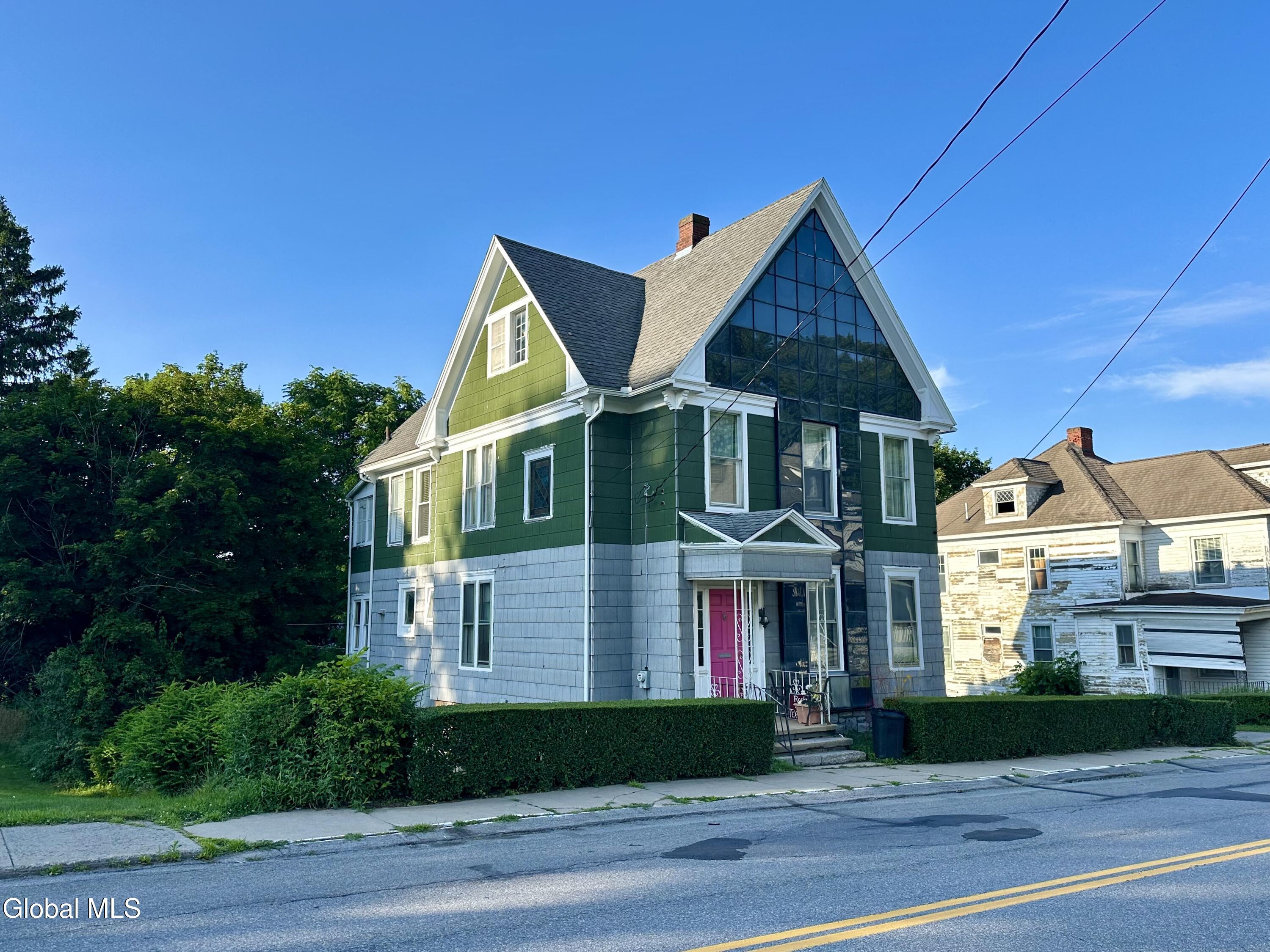 101 E Main Street — photo