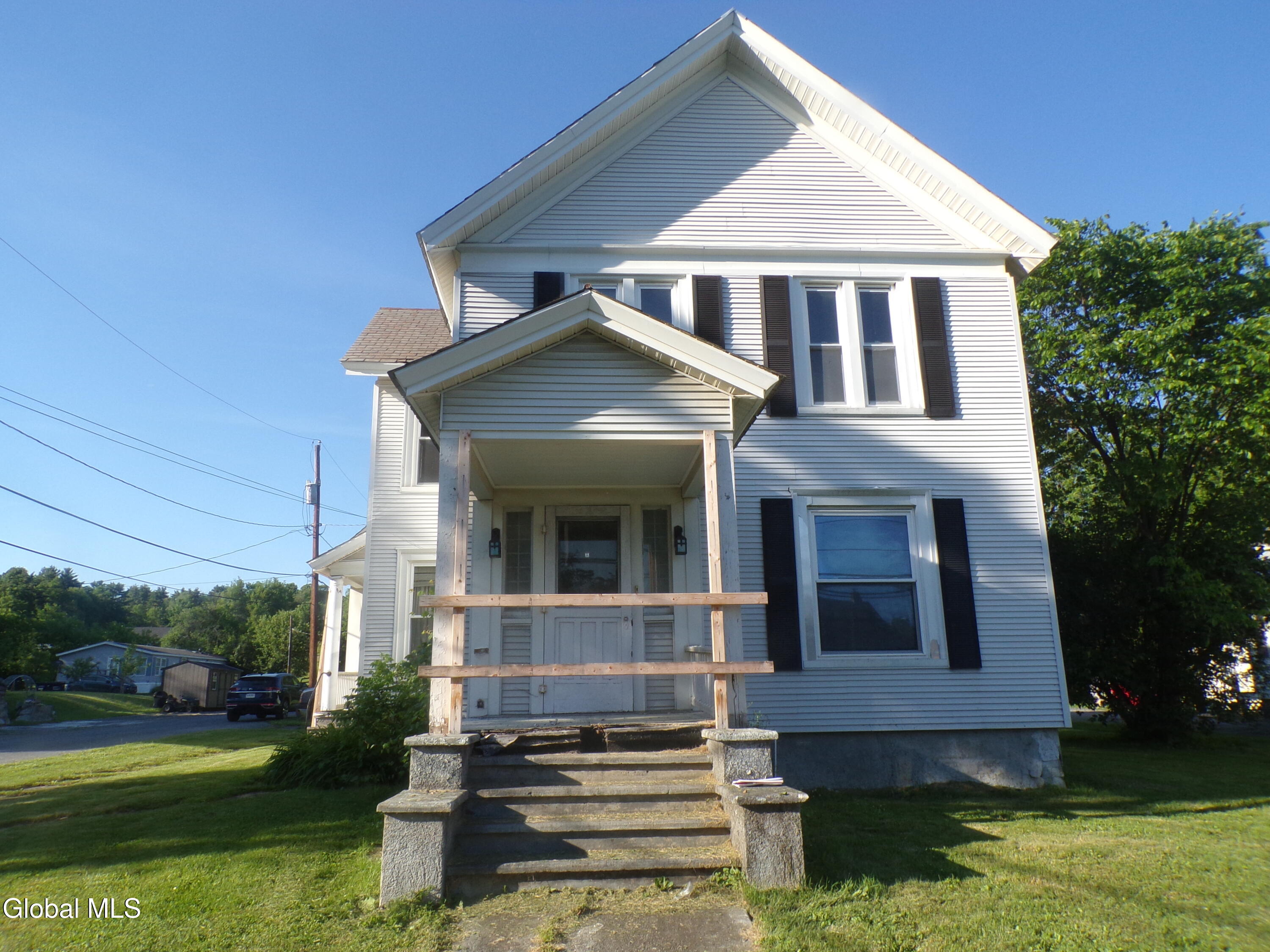 37 E Main Street — photo