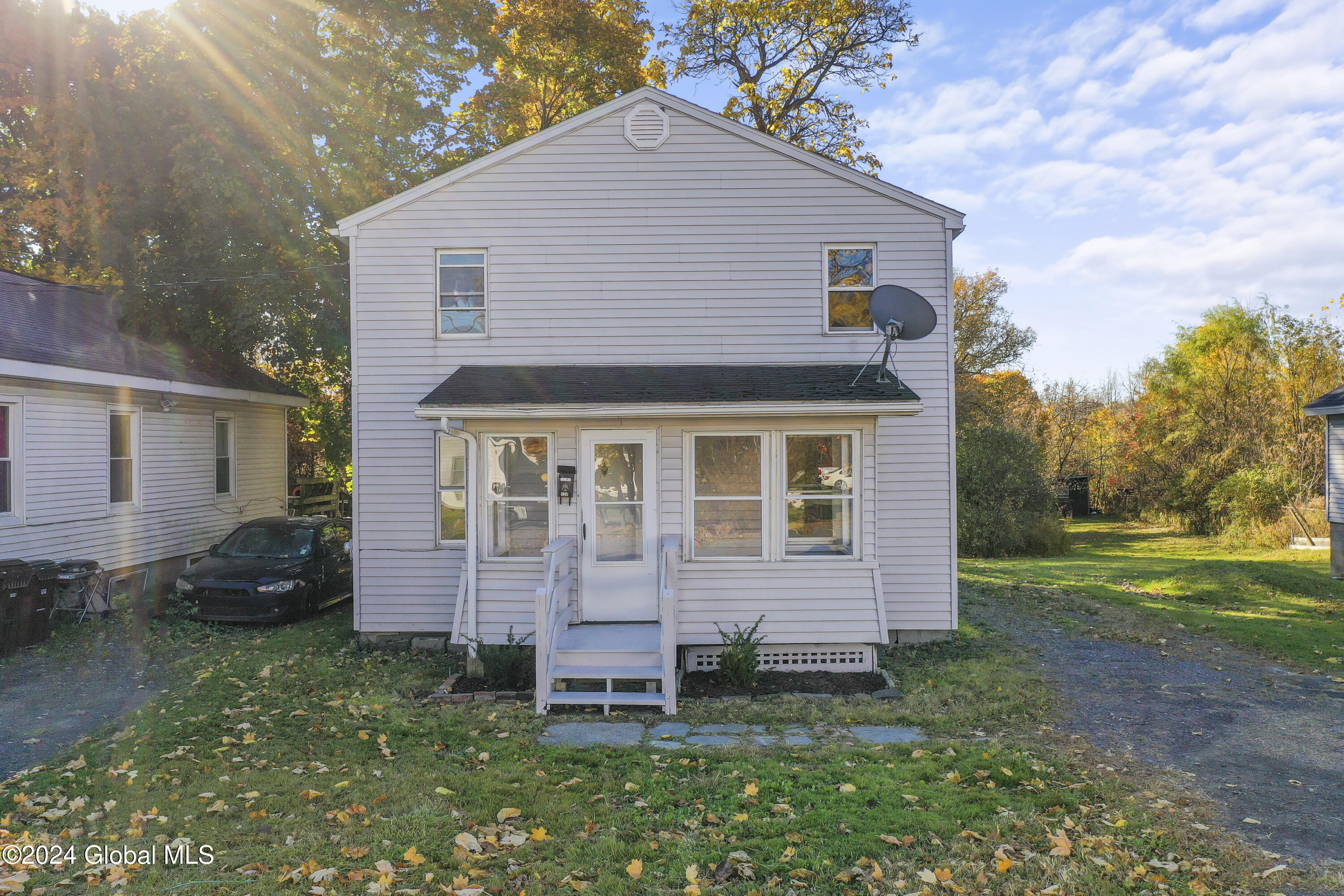 124 Cottage Street — photo