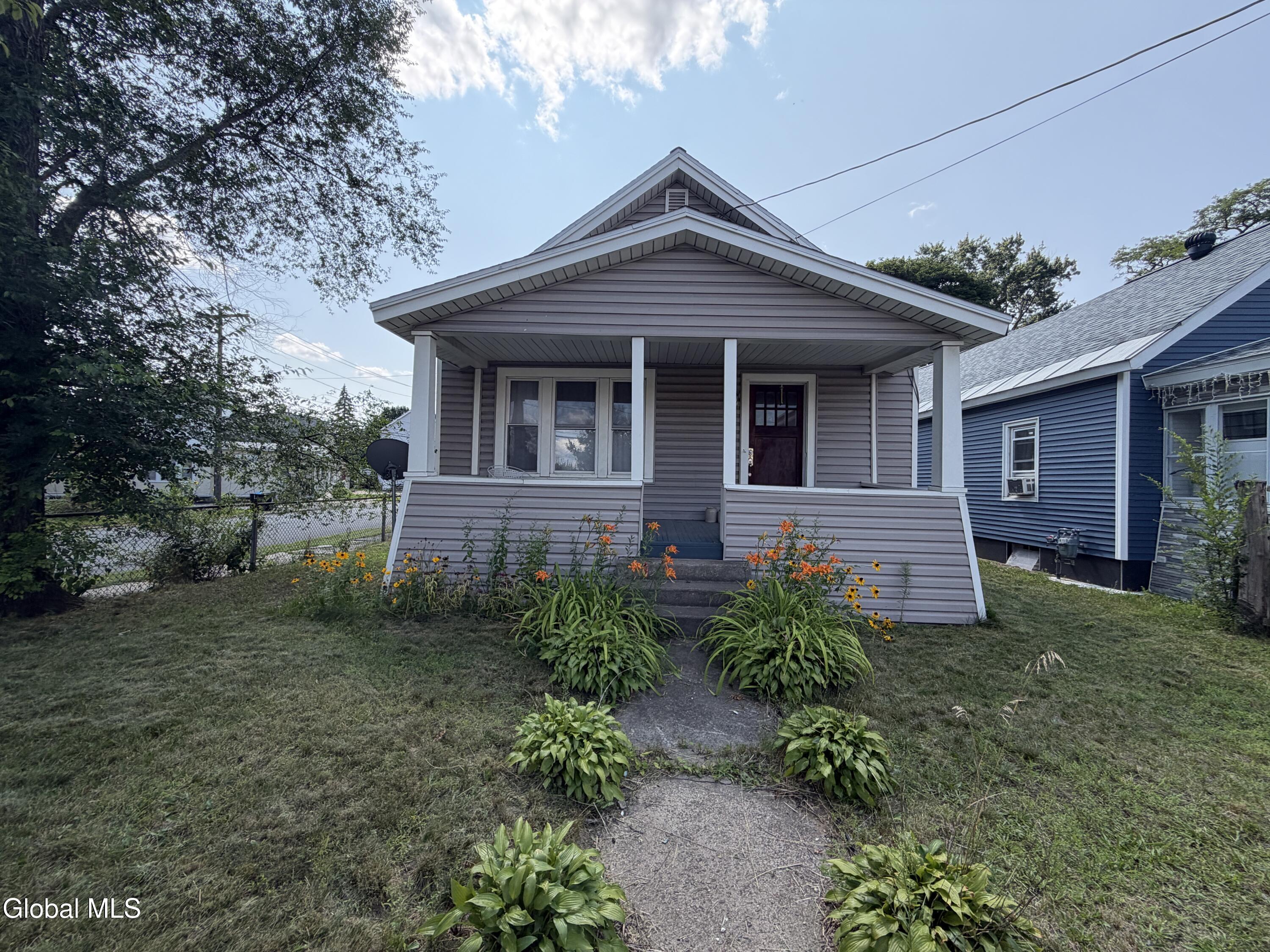 1162 Forest Road — photo