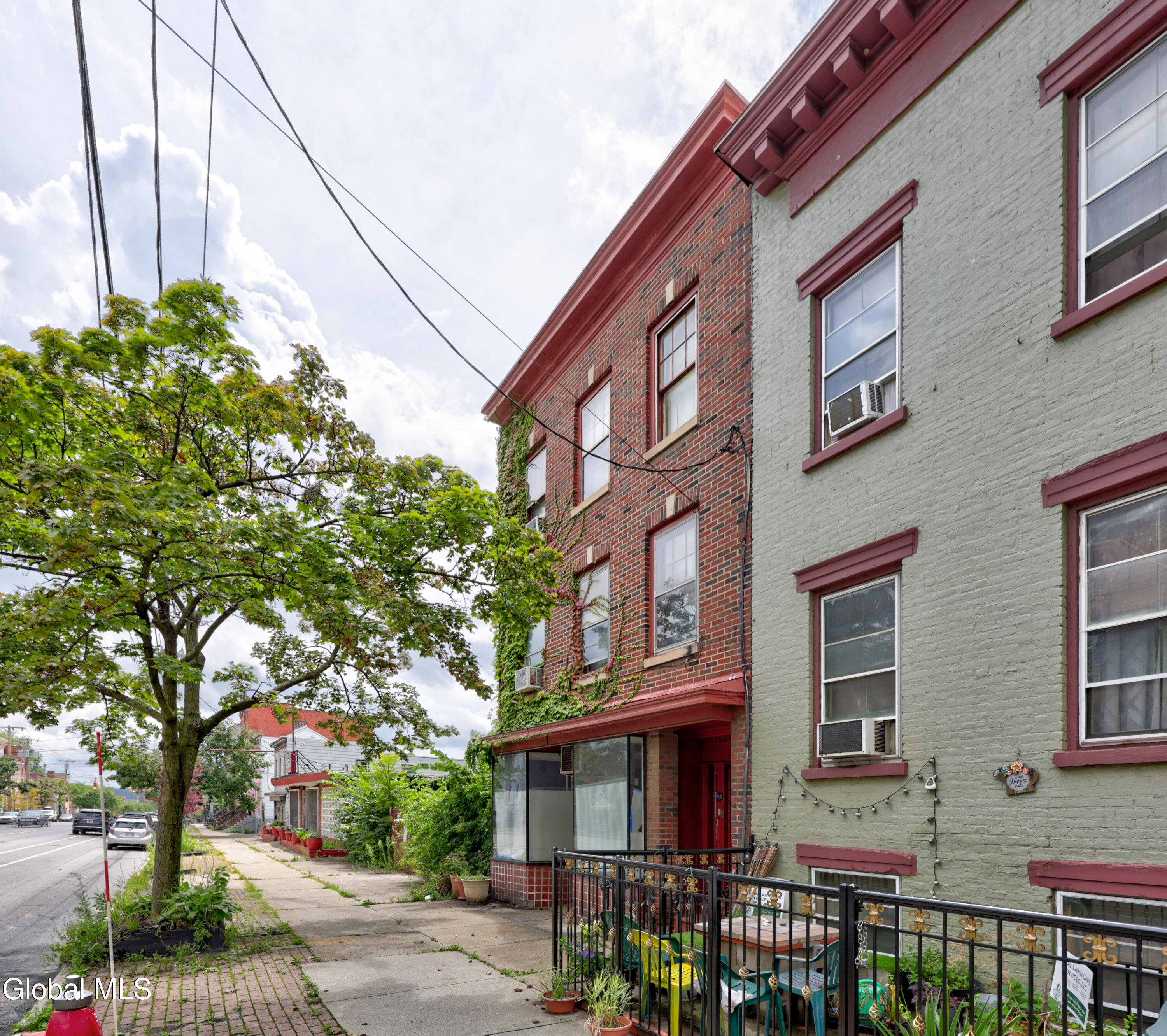 188 Clinton Avenue — photo