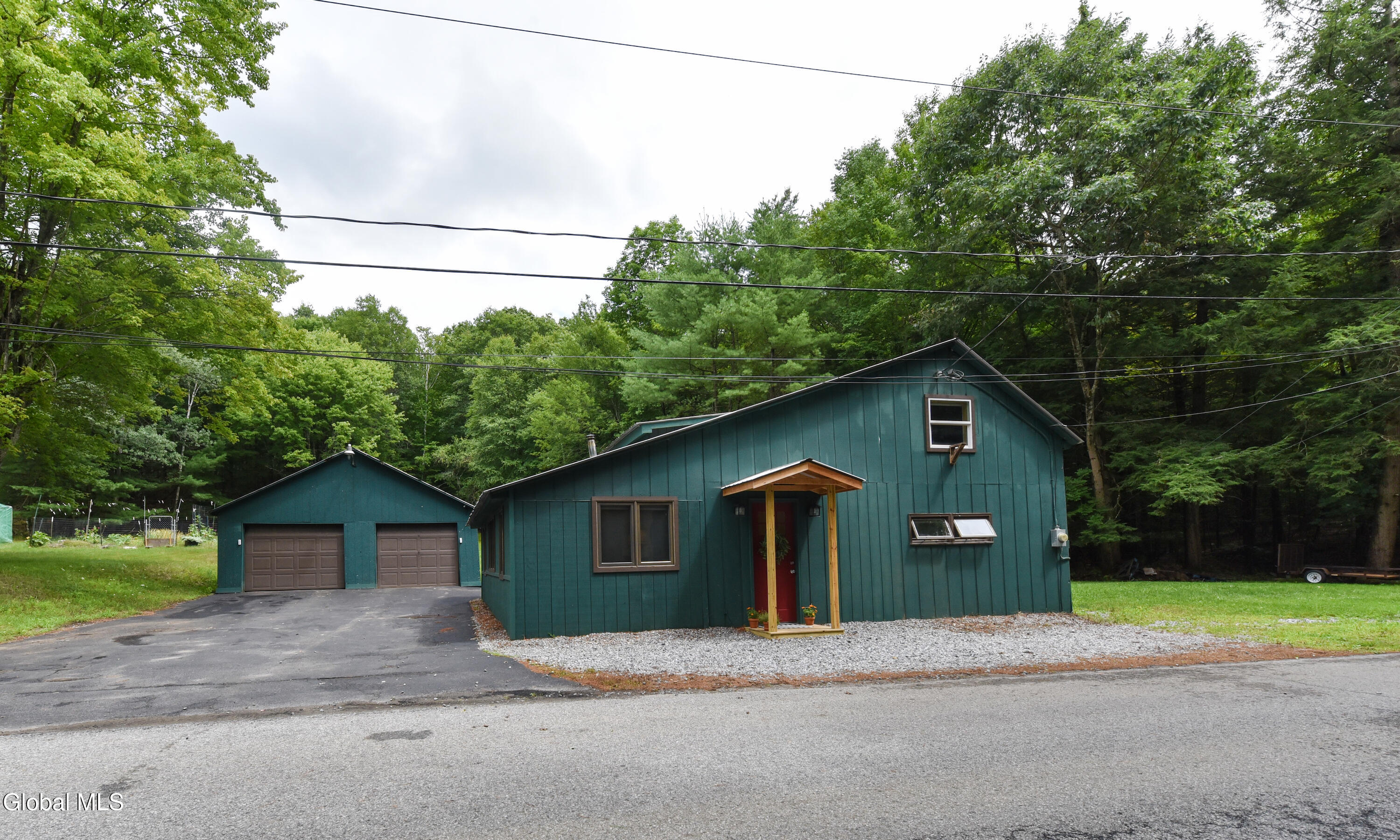 148 Lake Tour Road — photo