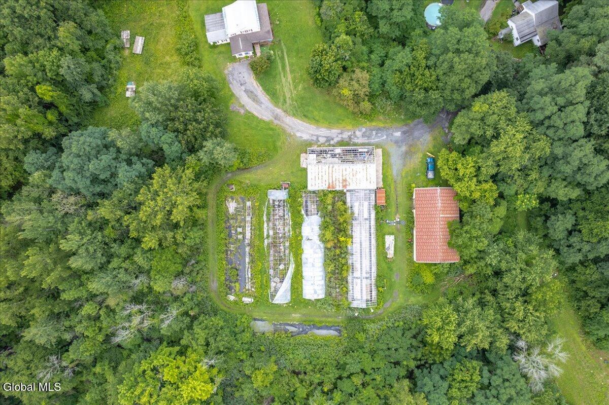 4070 River Road — photo