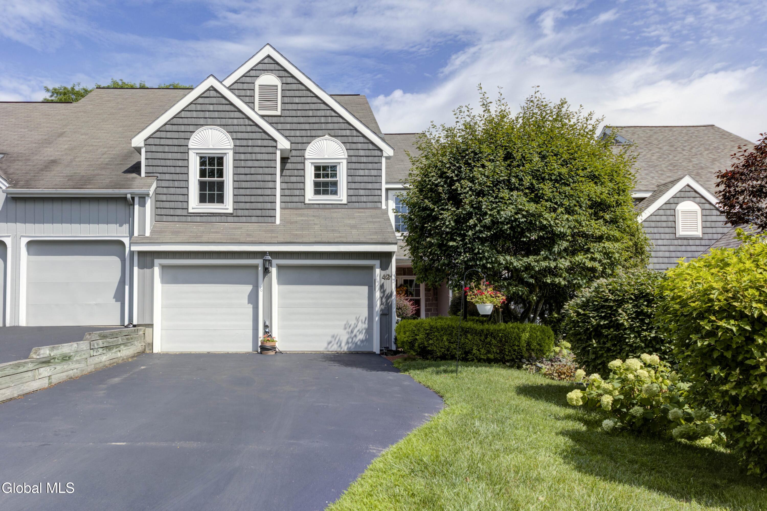 42 Greystone Drive — photo