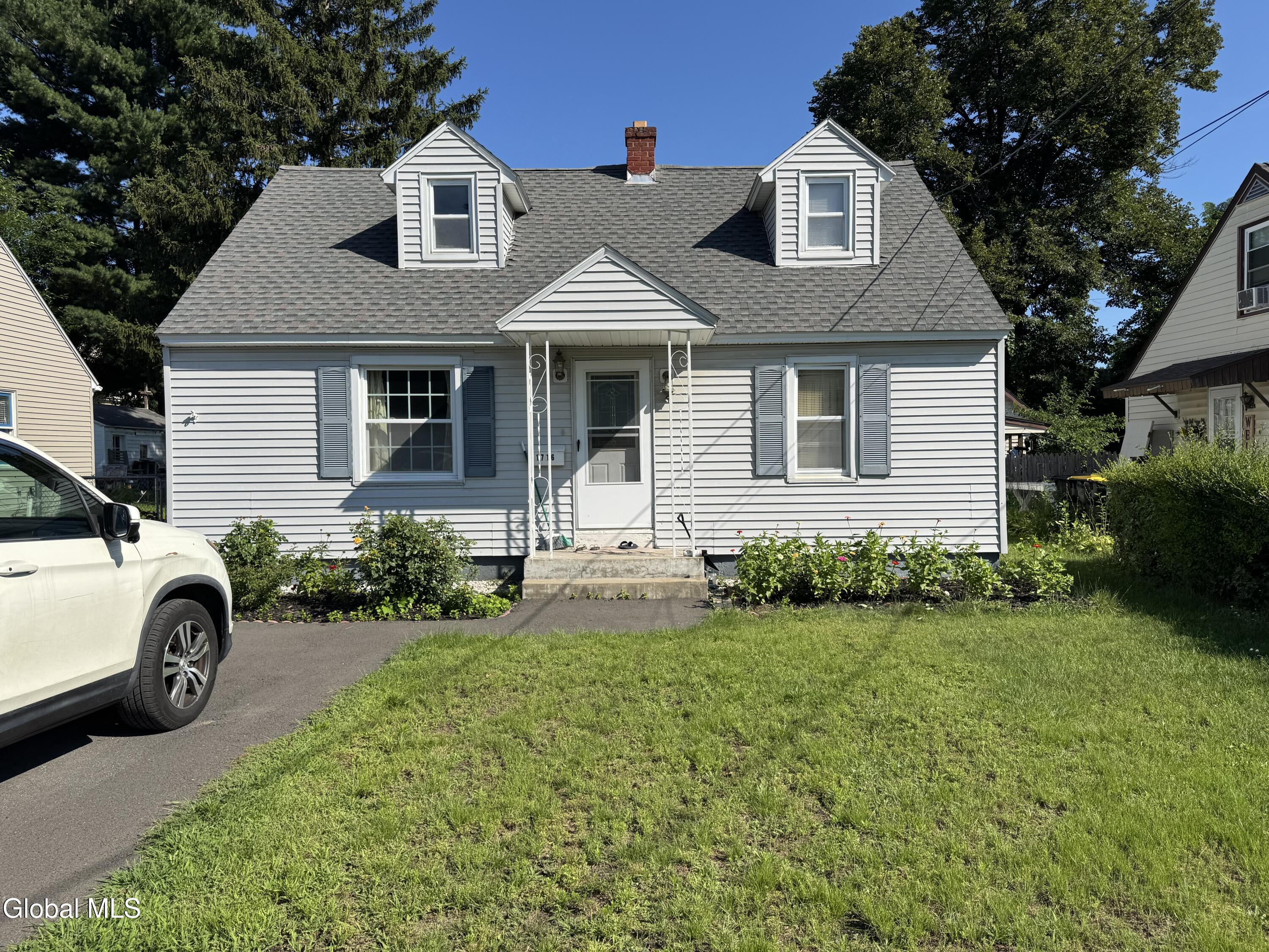 1716 Dorsett Street — photo