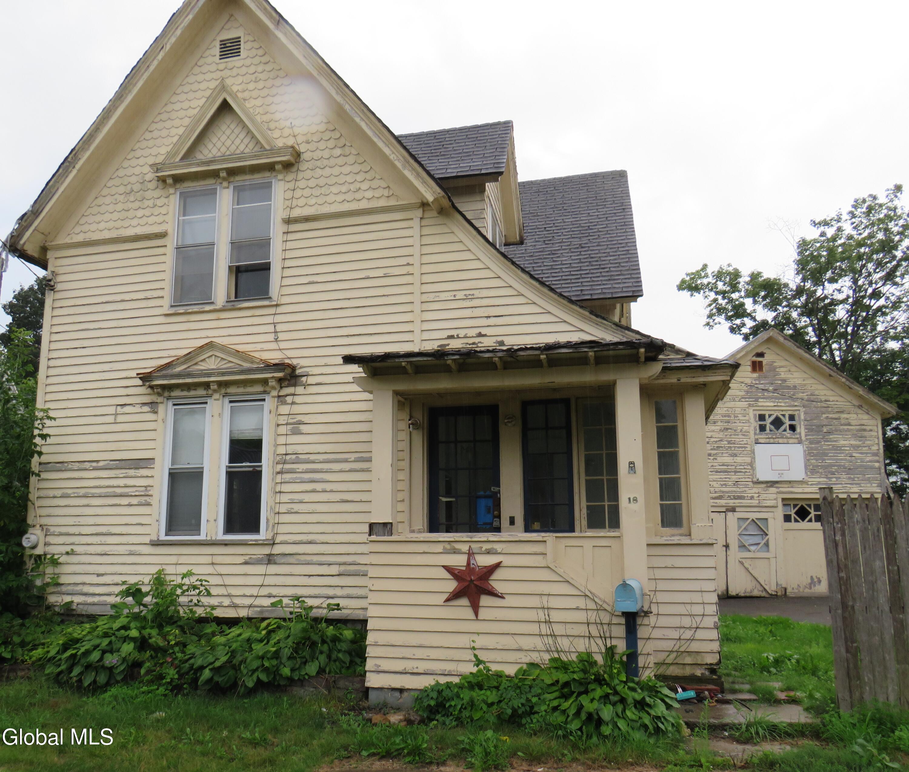 18 Lamberson Street — photo