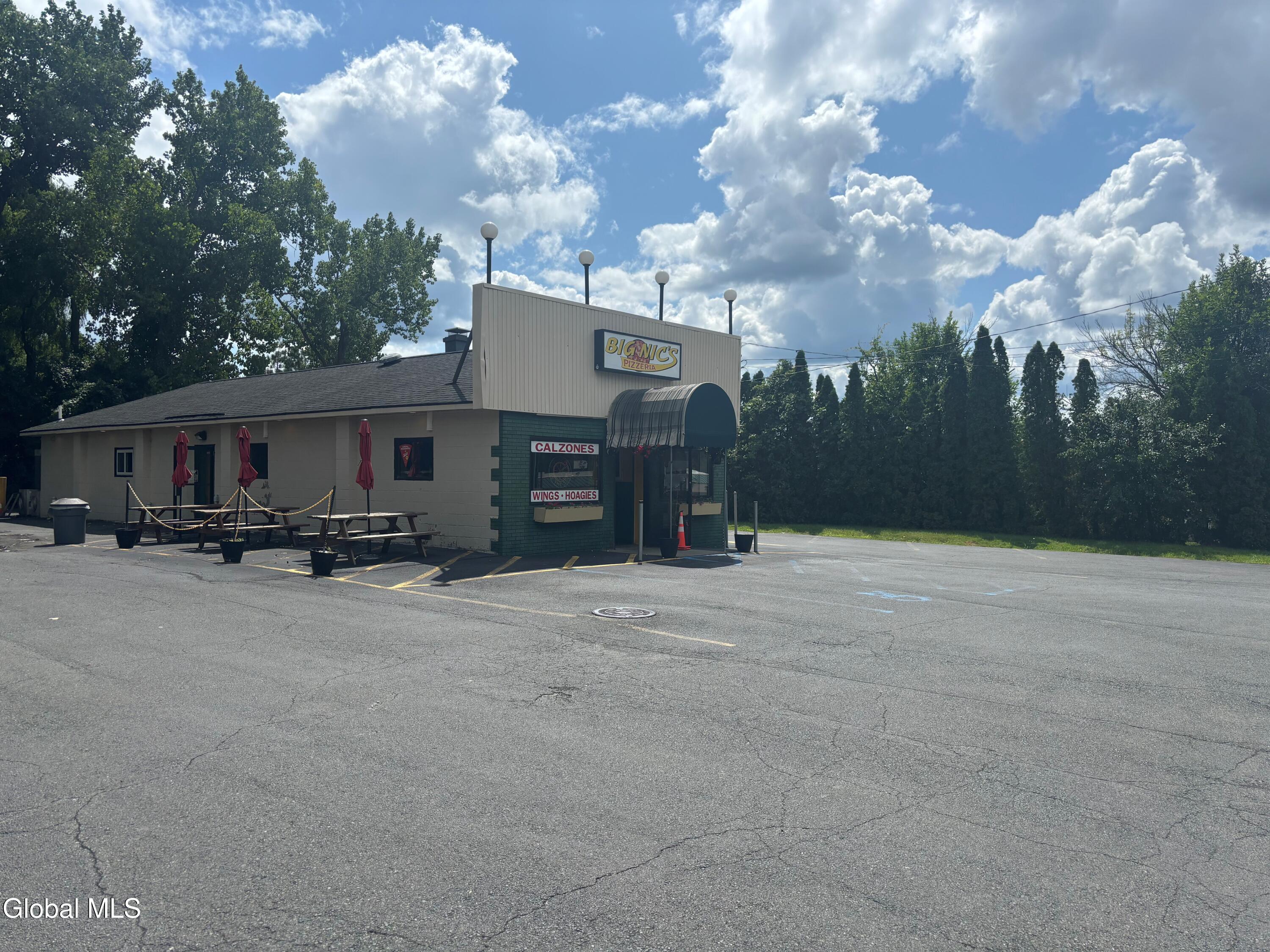 109 Everett Road — photo