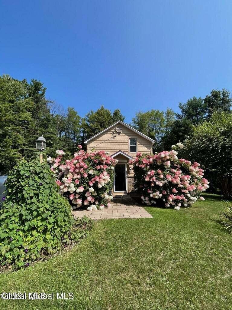 371 Flat Rock Road — photo