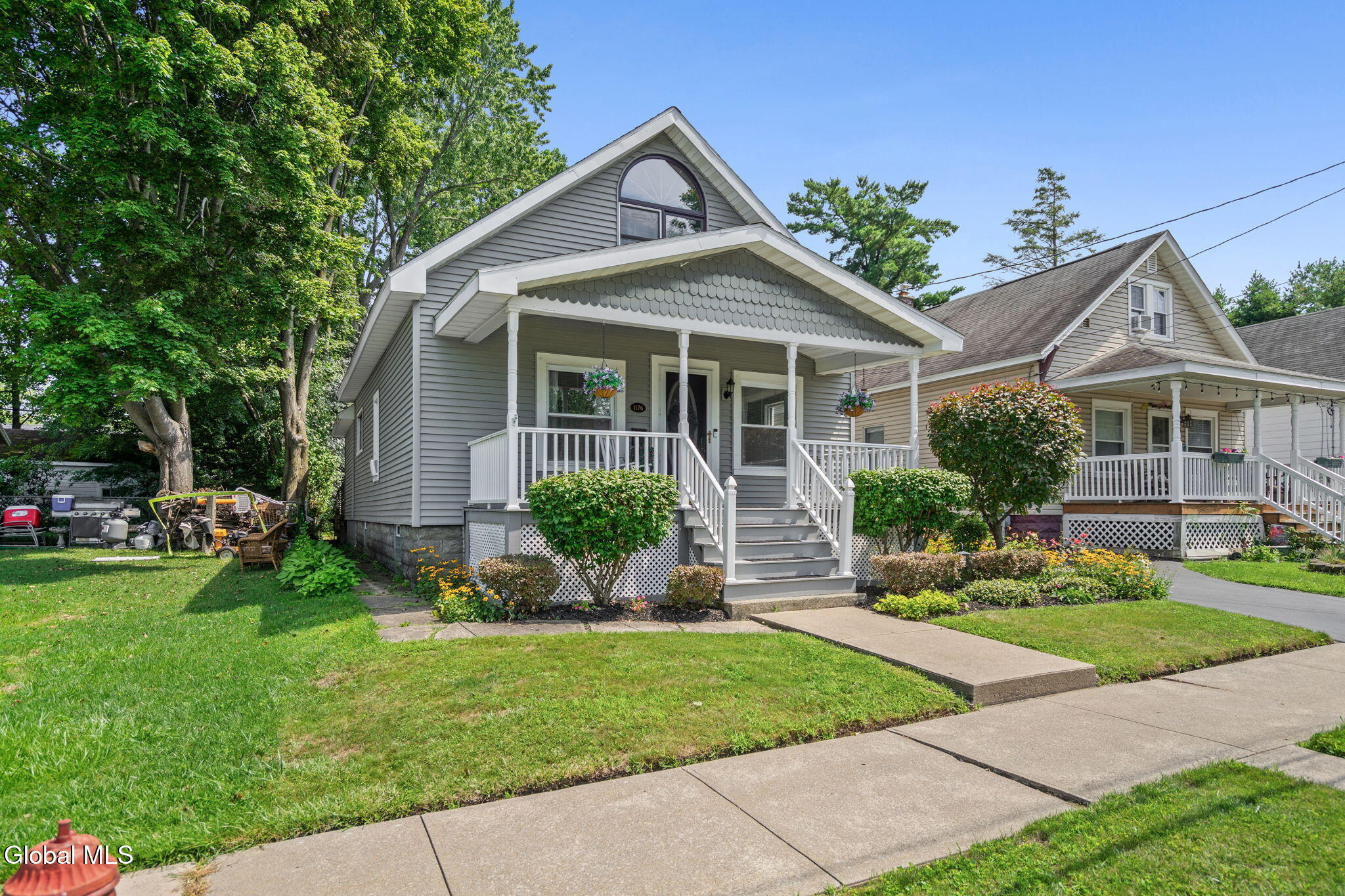 1176 Dean Street — photo