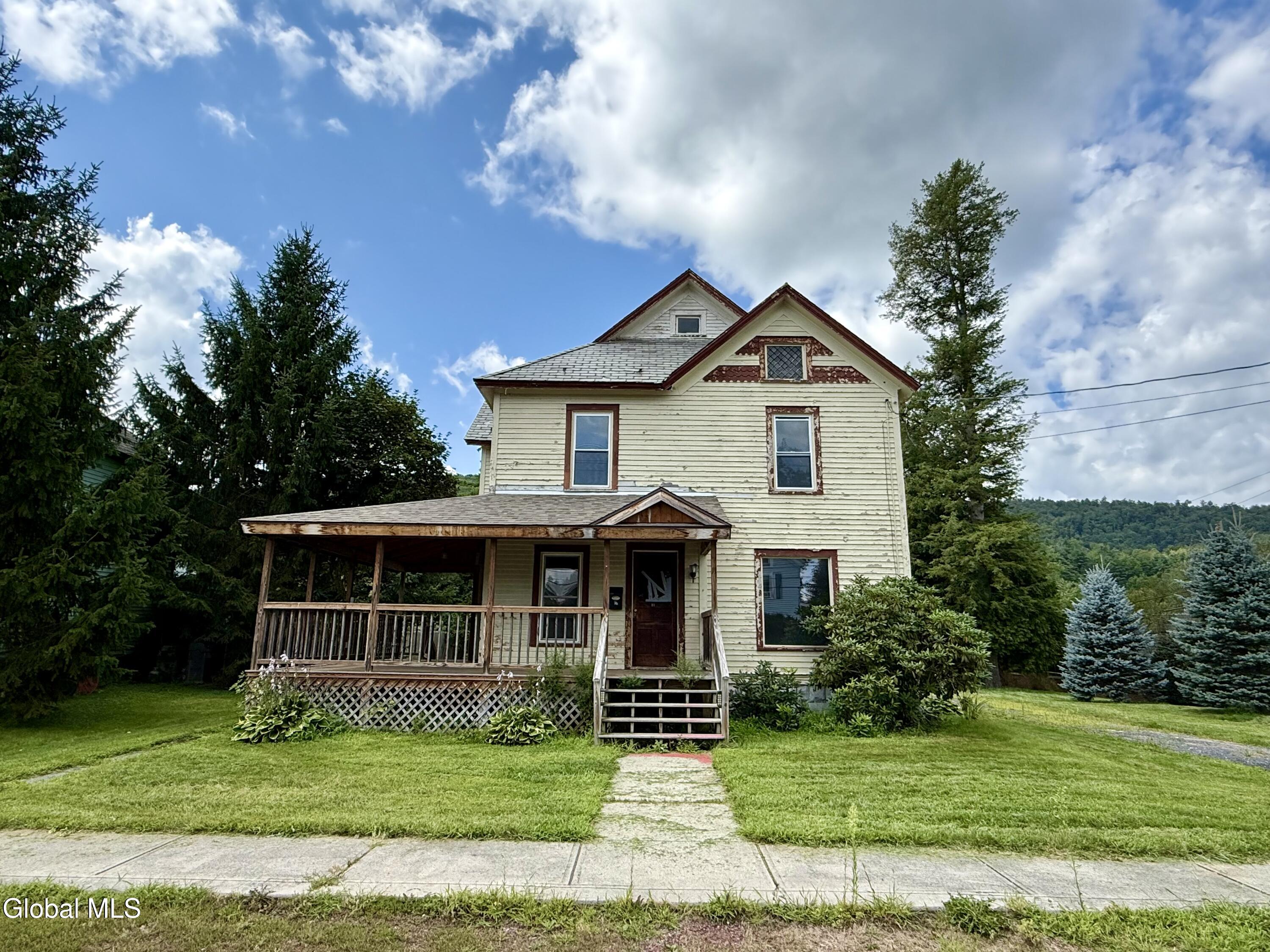 11 Madison Street — photo