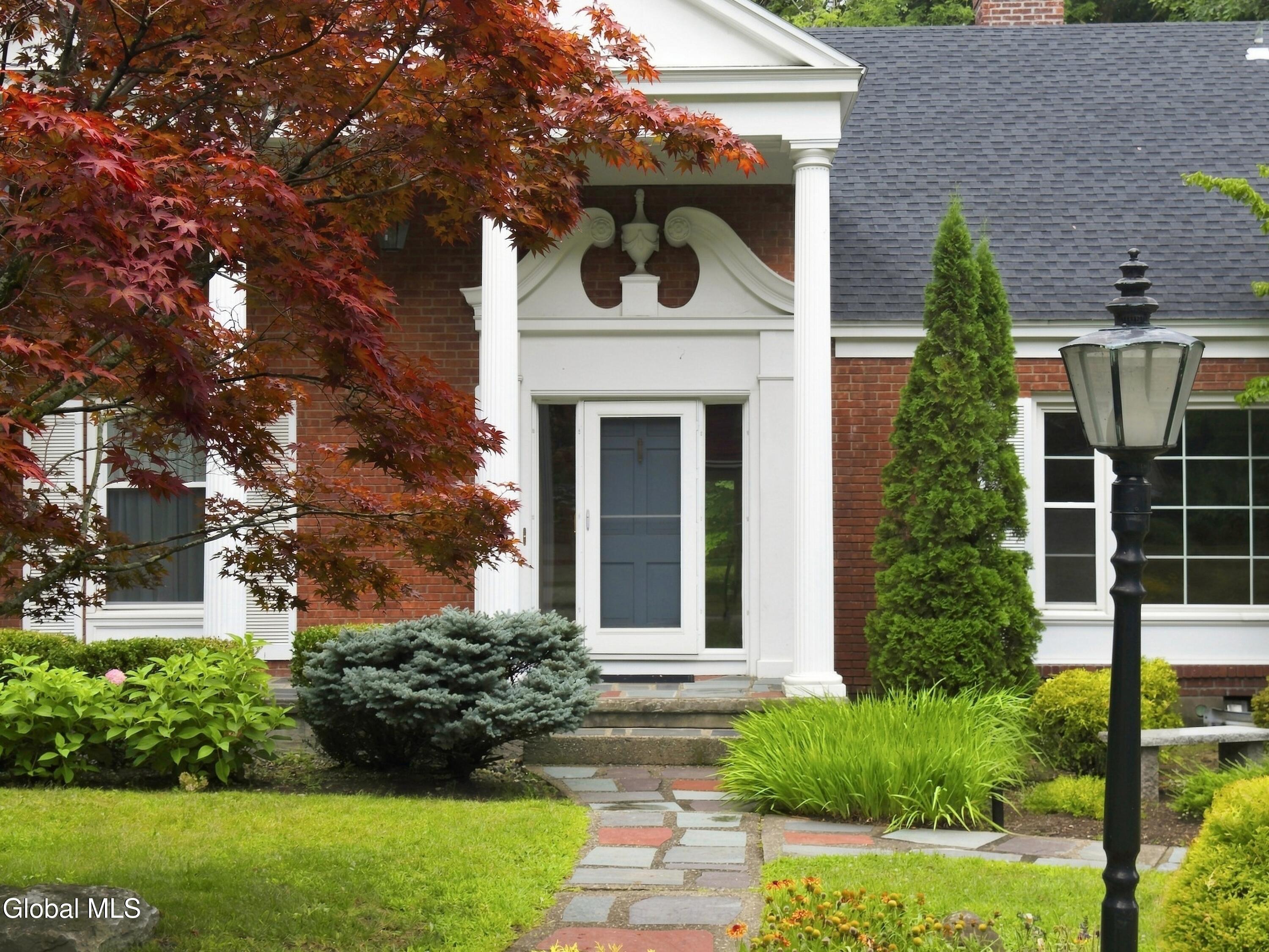 7 Macaffer Drive, Menands, NY 12204 — photo 3