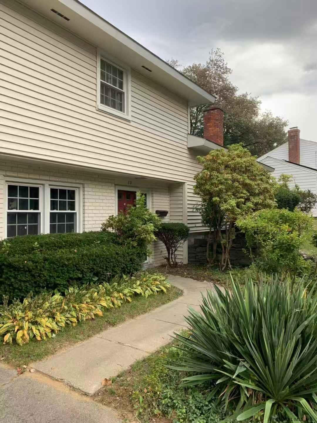 79 Devon Road, Bethlehem, NY 12054 — photo 2