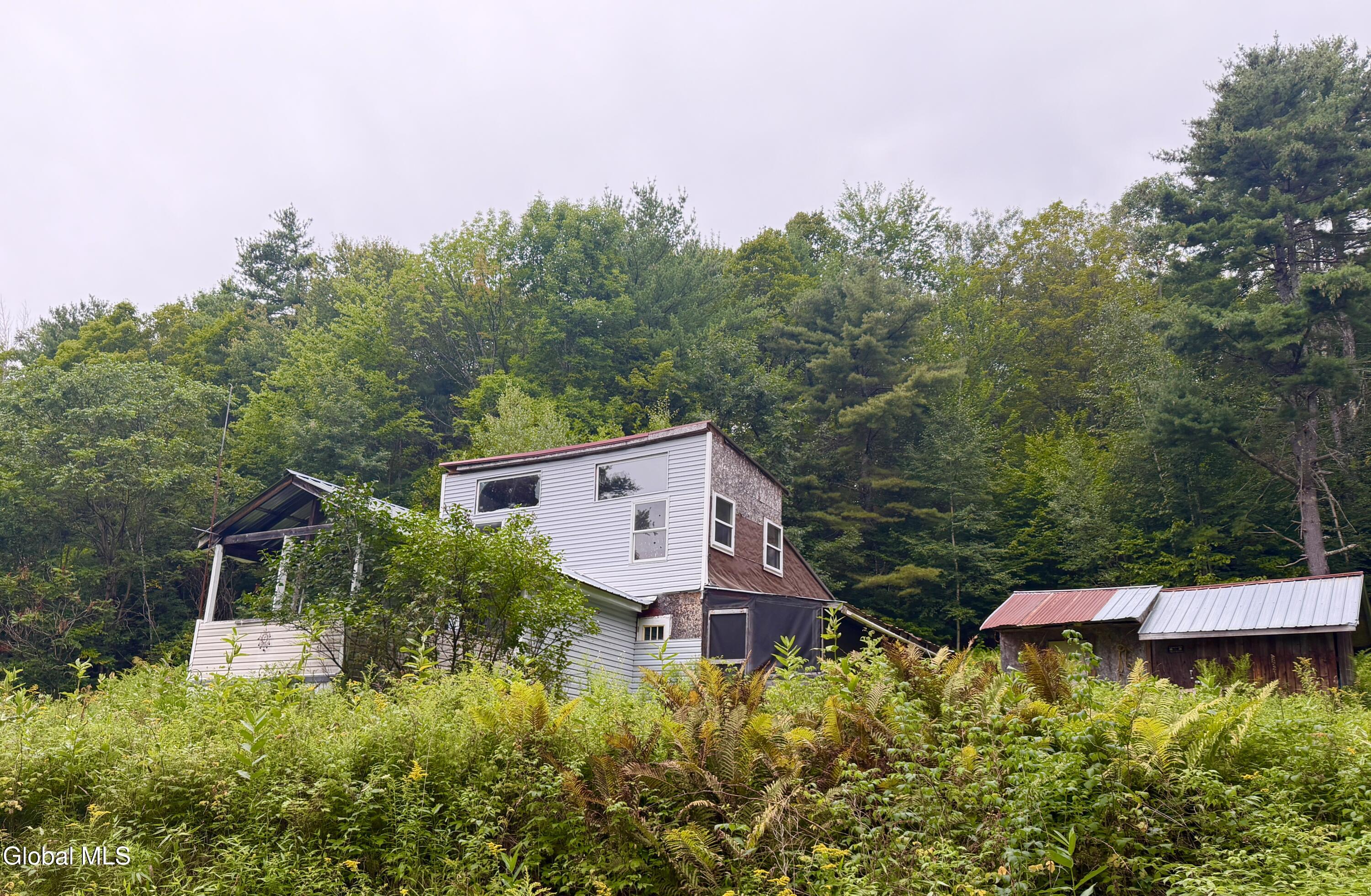 360 Steve Kathan Road — photo