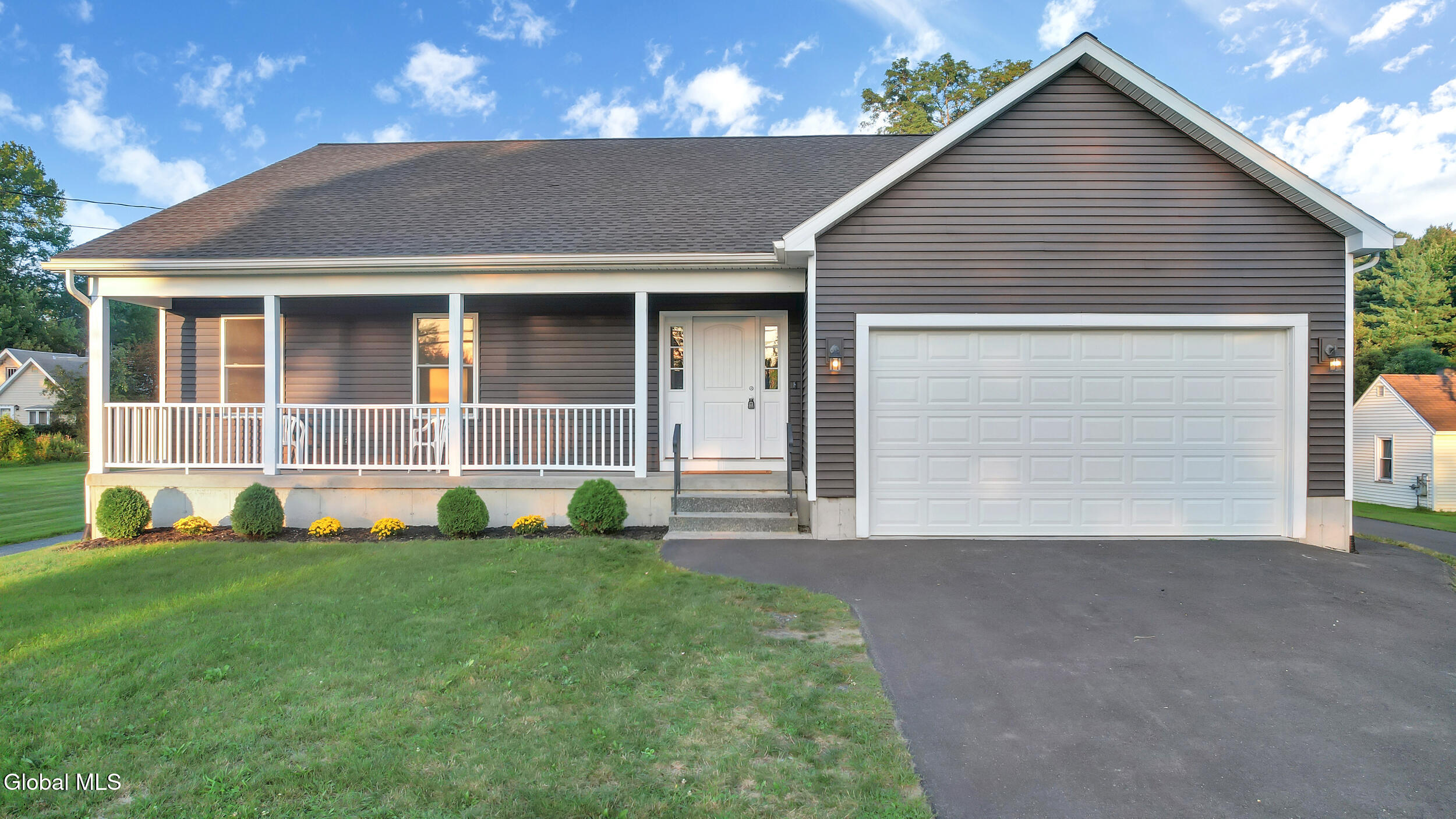 151 Consaul Road — photo