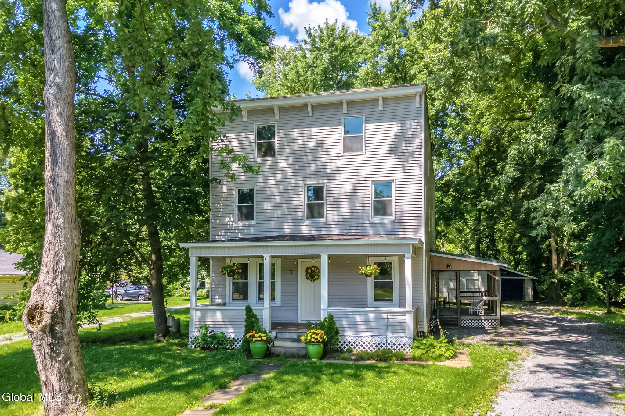 11 Parkis Street — photo