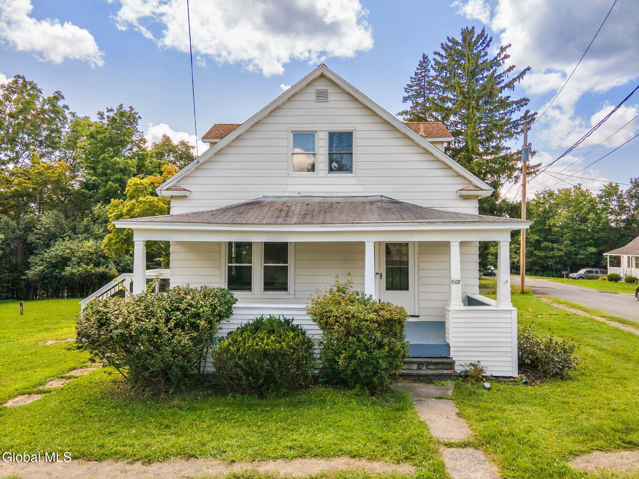 1007 Morrison Avenue — photo