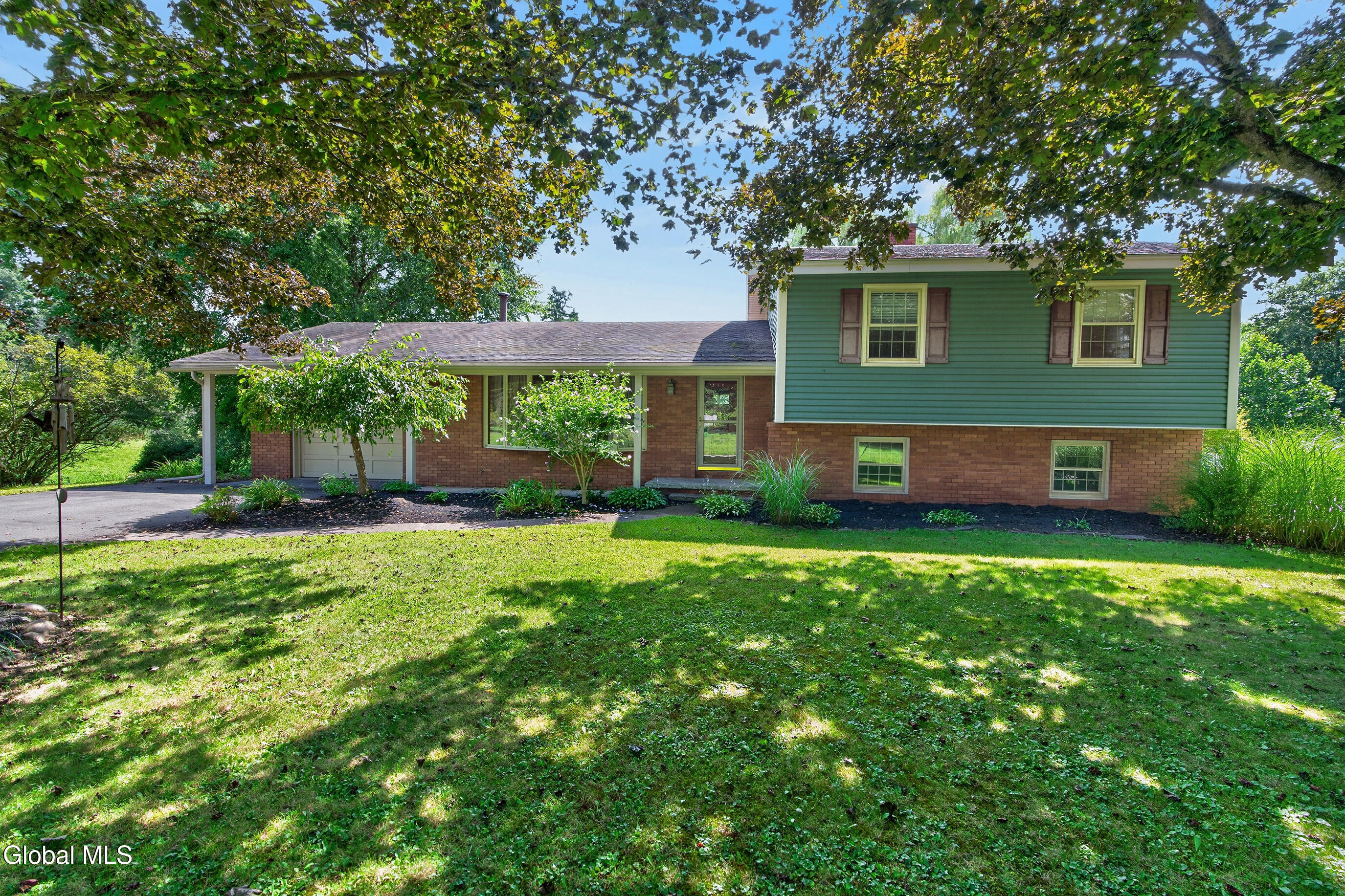 137 Mammoth Spring Road — photo