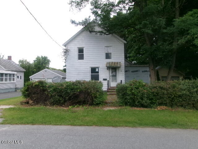 4 Russell Street — photo