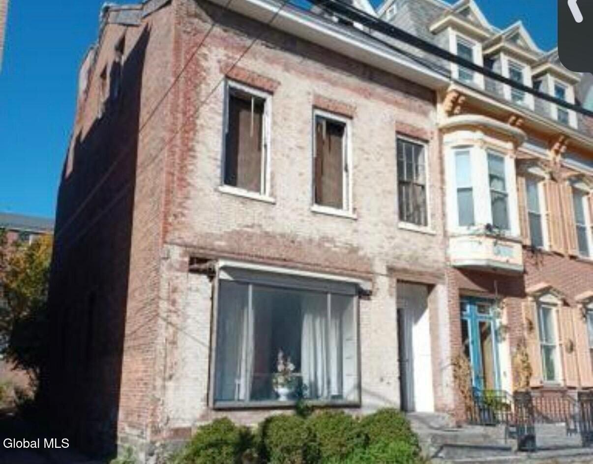 16 S Church Street — photo