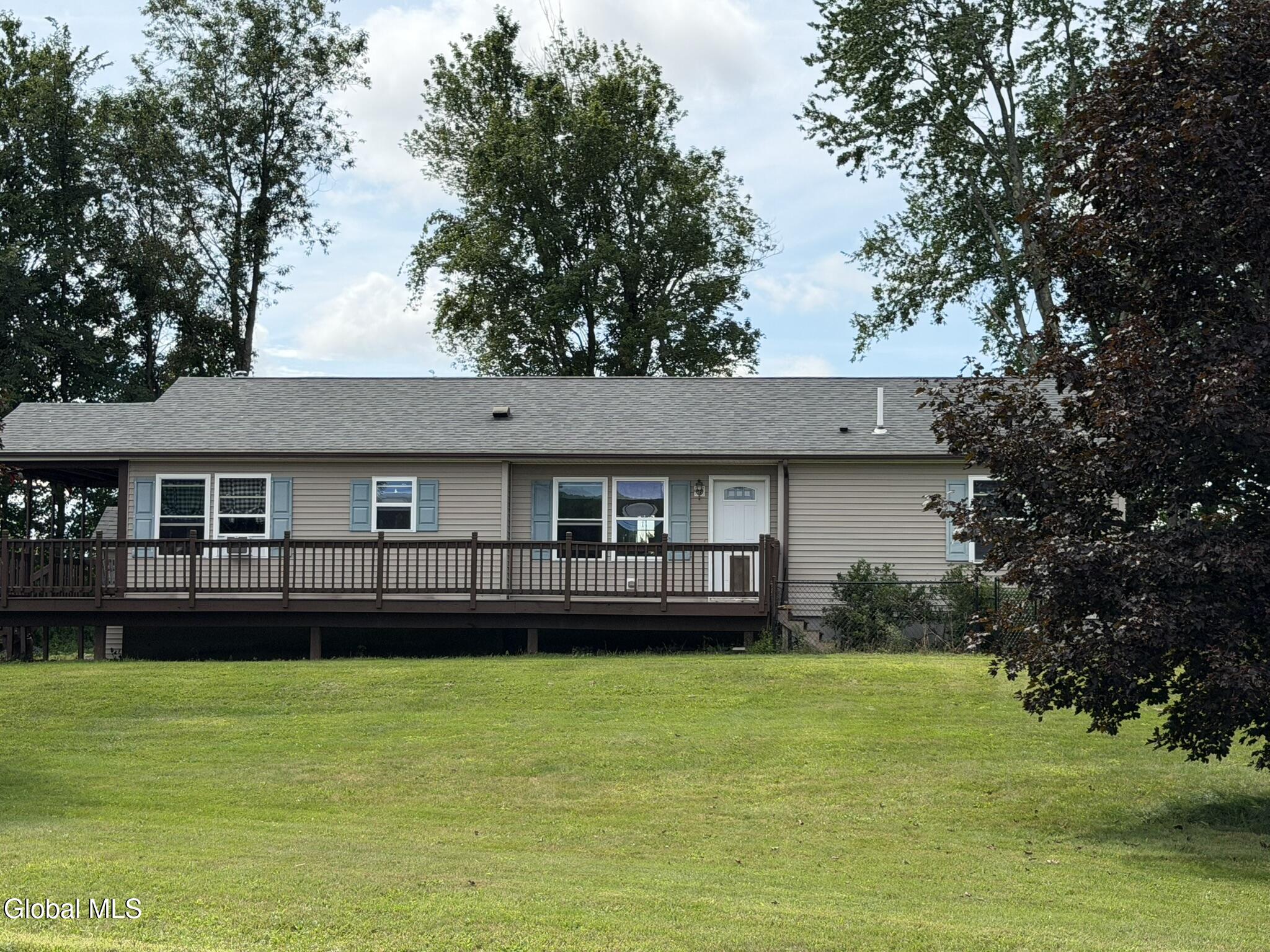 2802 County Highway 107 — photo
