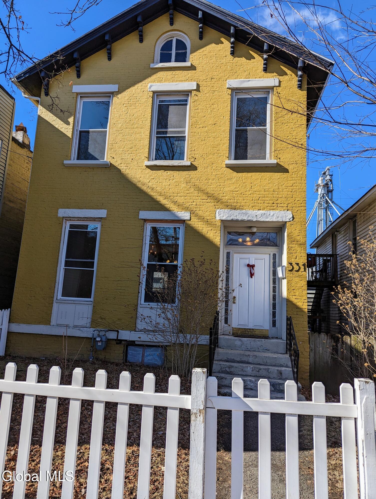 331 1st Street — photo