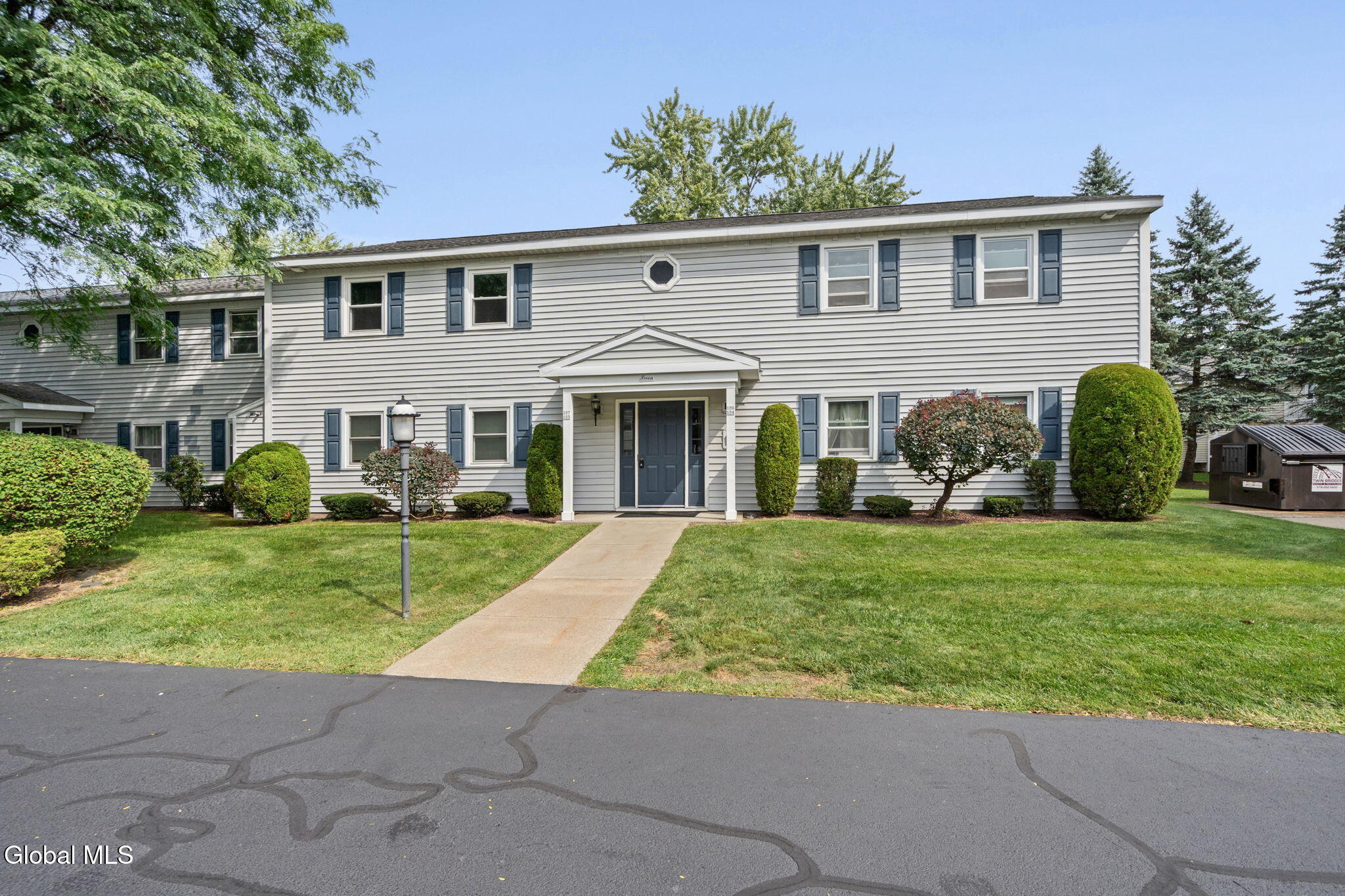 125 Cedarview Lane — photo