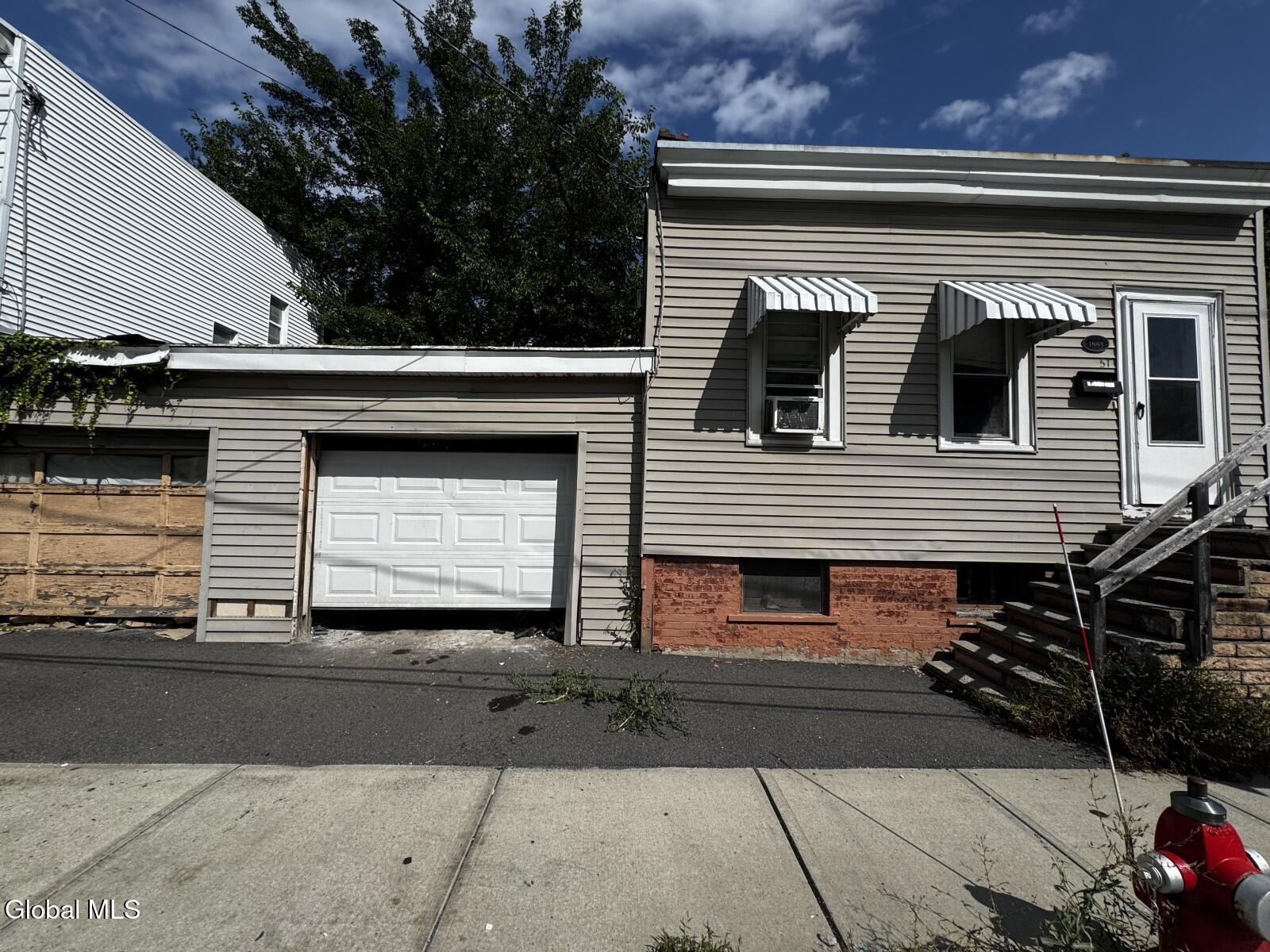 51 Slingerland Street — photo