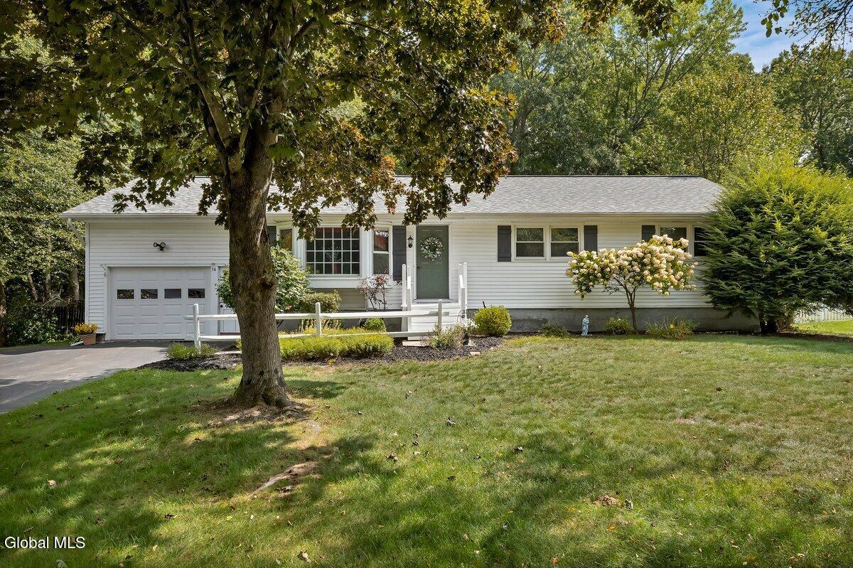 54 Patroon Place — photo