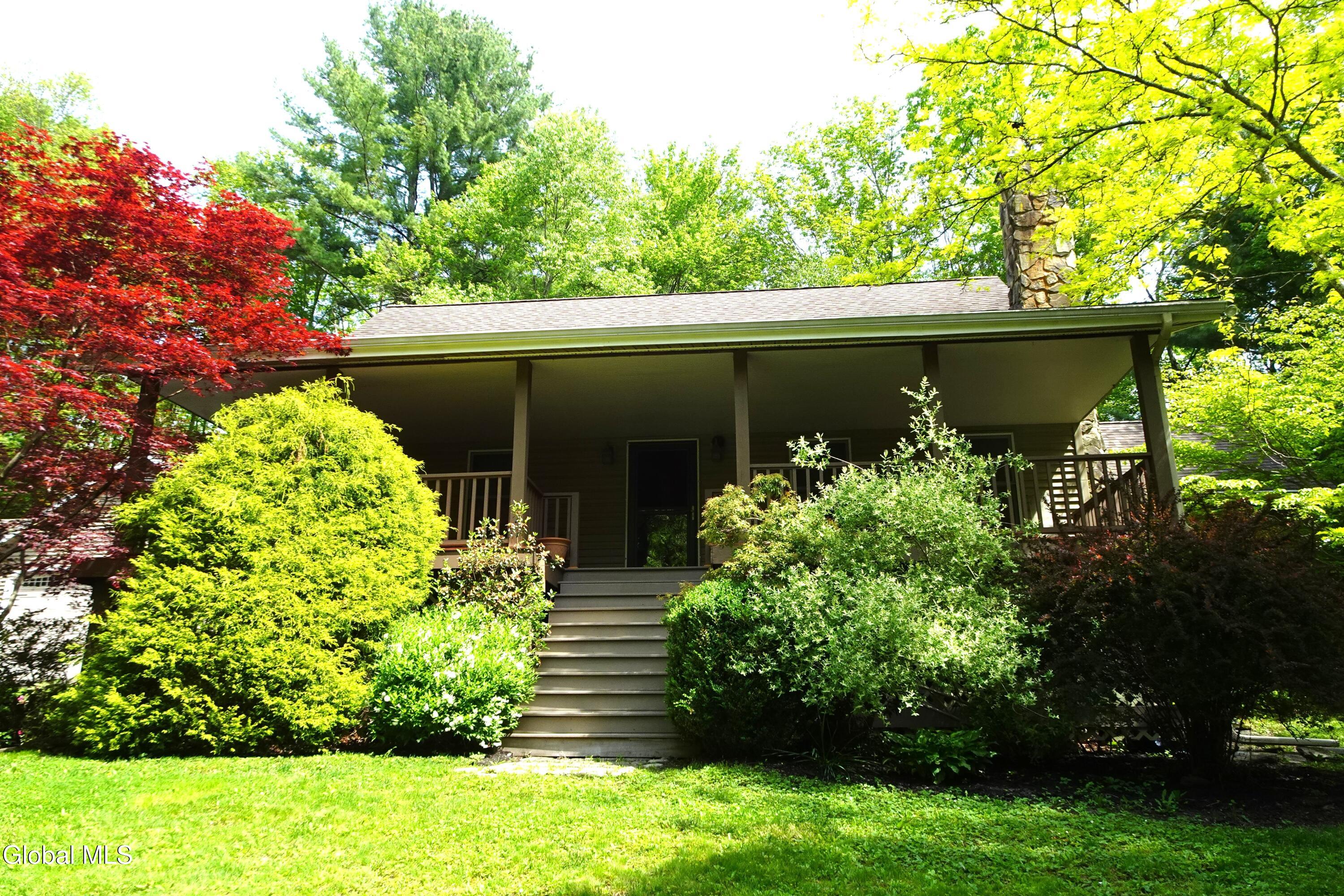 417 Overlook Drive — photo