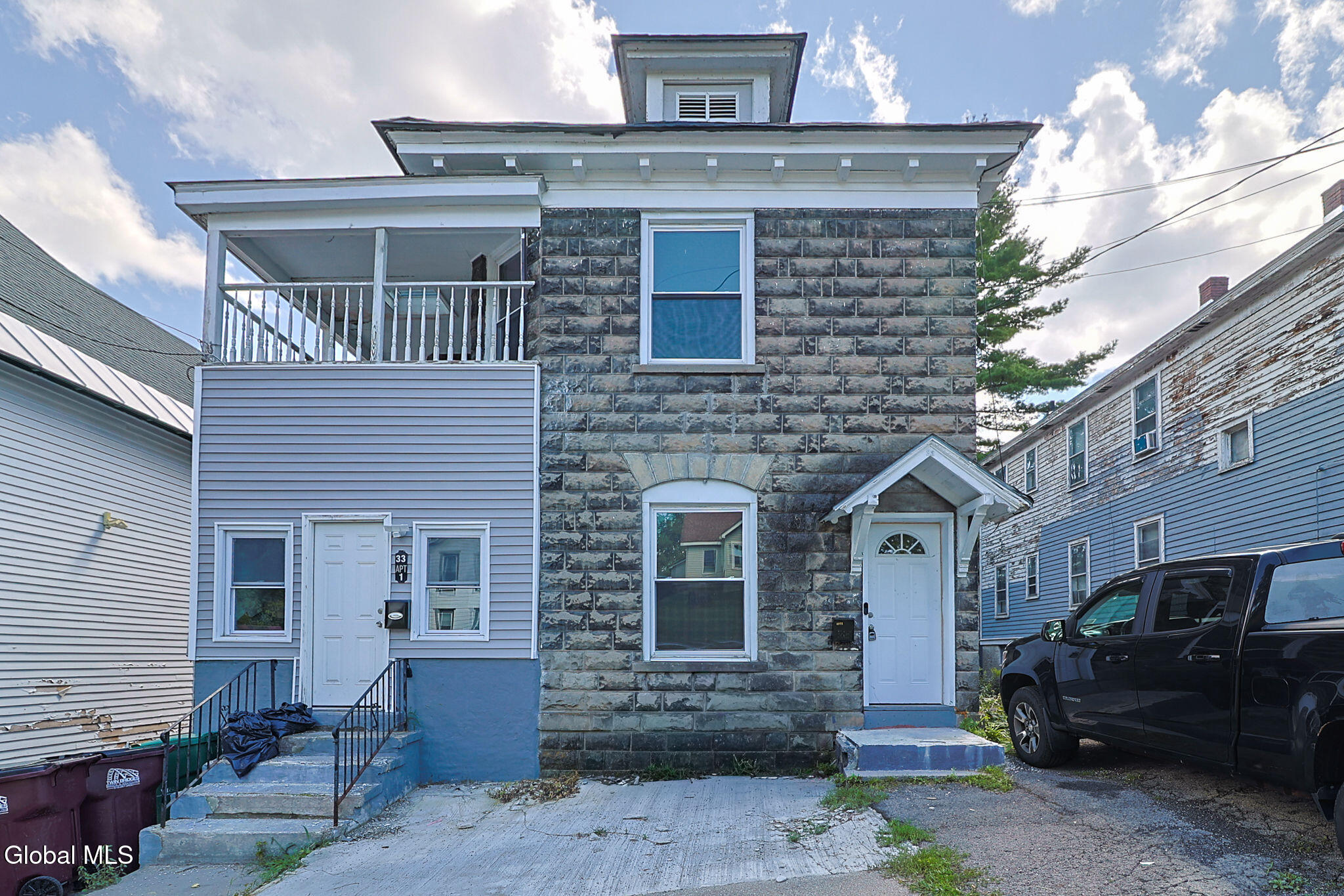 33 W Pine Street, 2 — photo