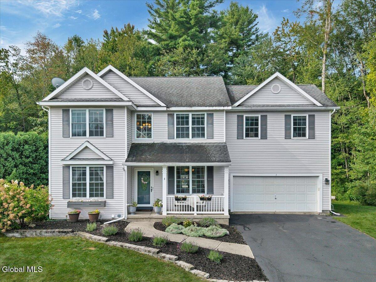 4 Clearwater Court — photo