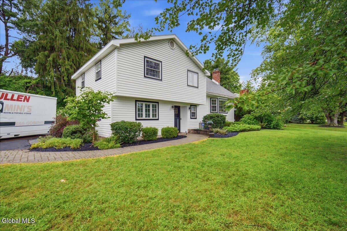 7 Eberle Road — photo