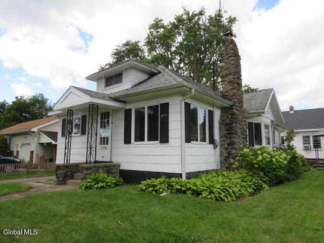 80 5th Street — photo