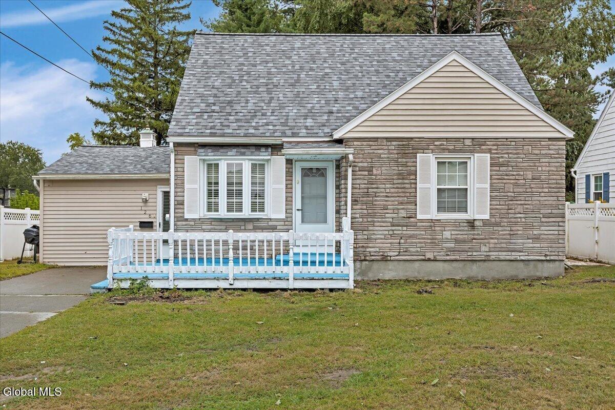 126 Osborne Road — photo
