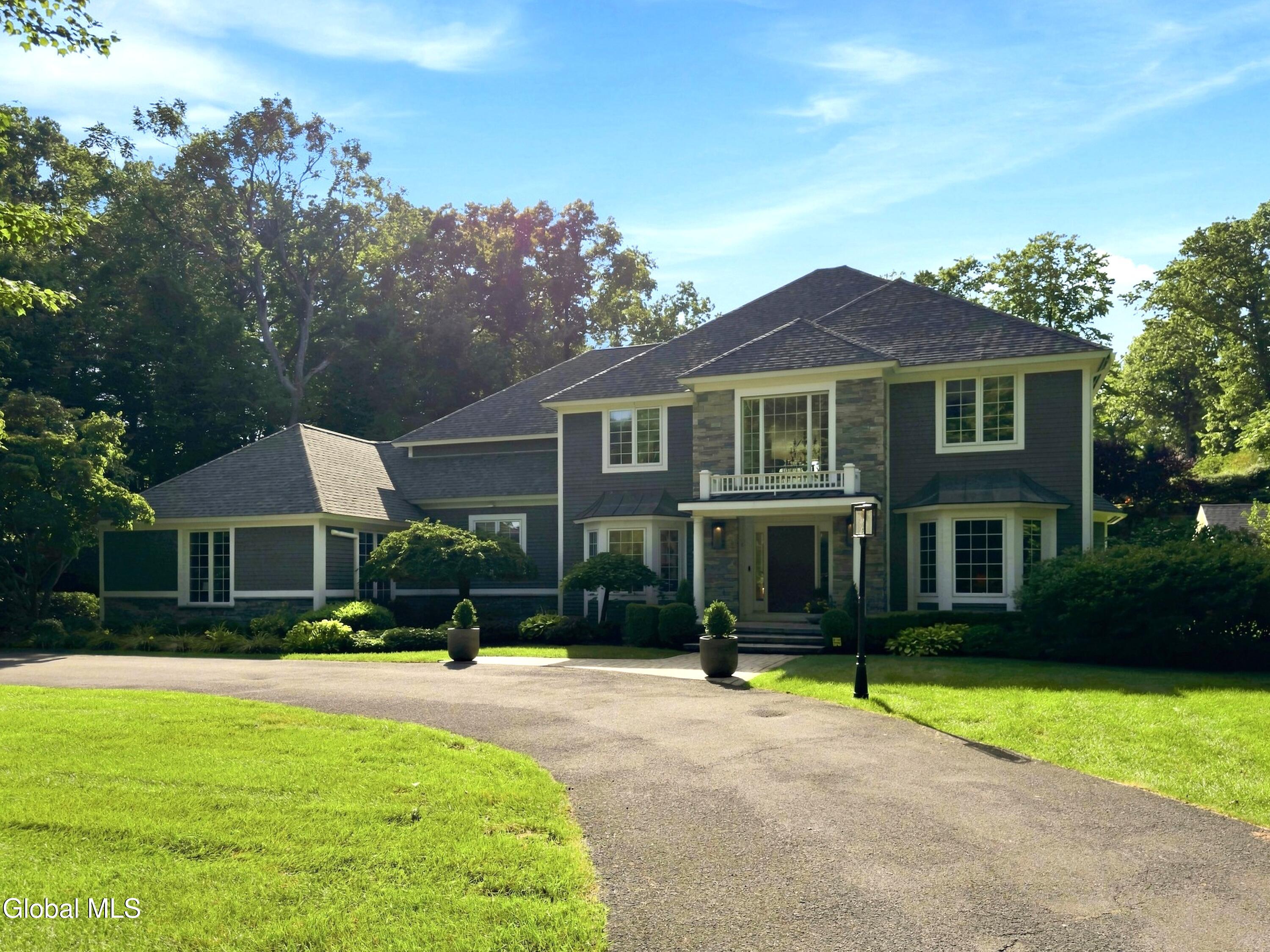 38 Campus View Drive — photo