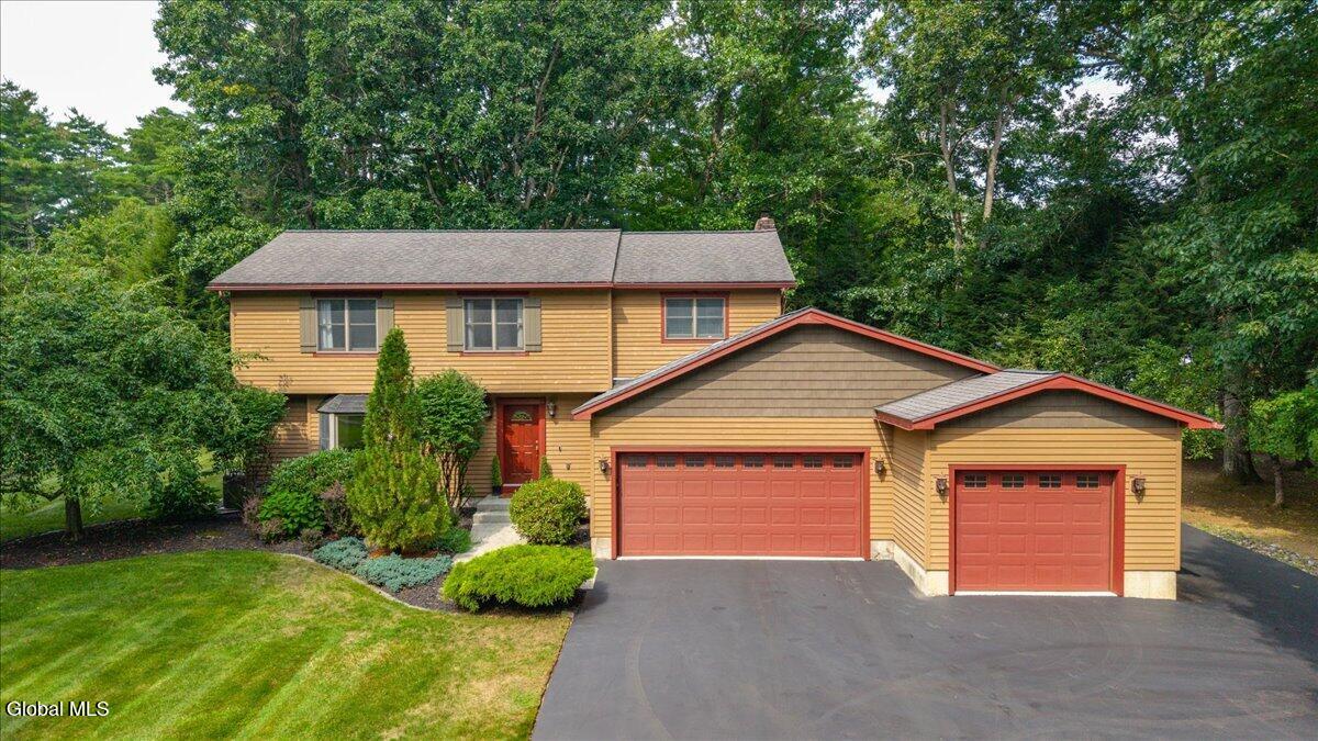 15 Cedarcrest Drive — photo