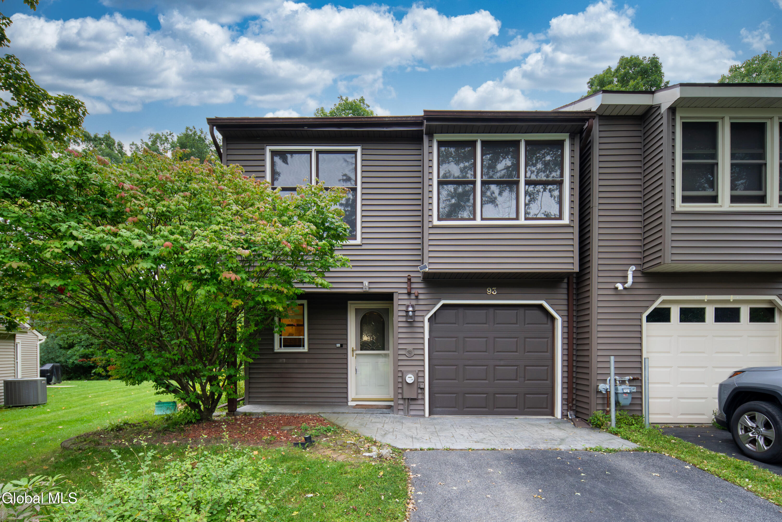 93 Westchester Drive — photo