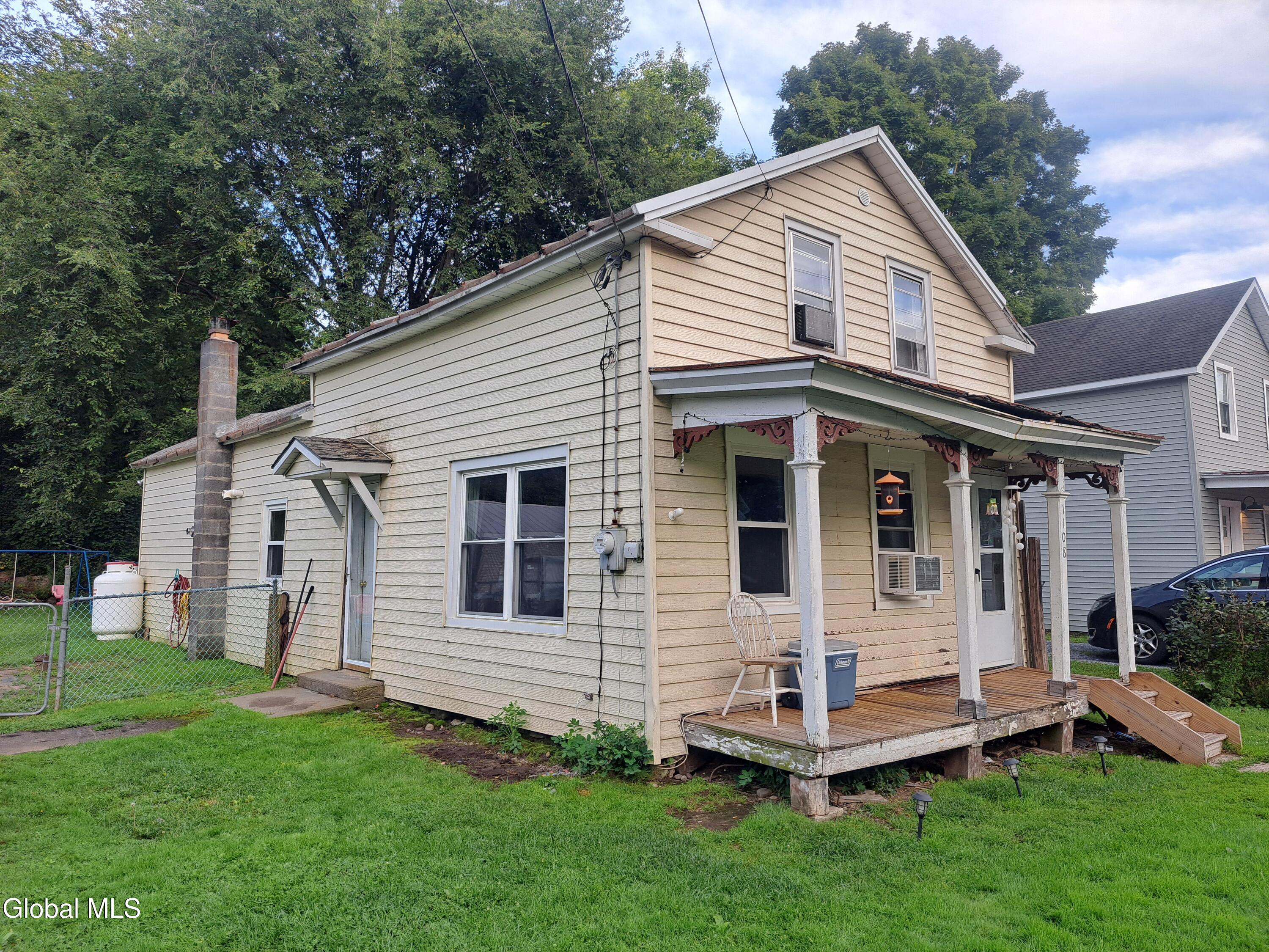 1108 Rock City Road — photo